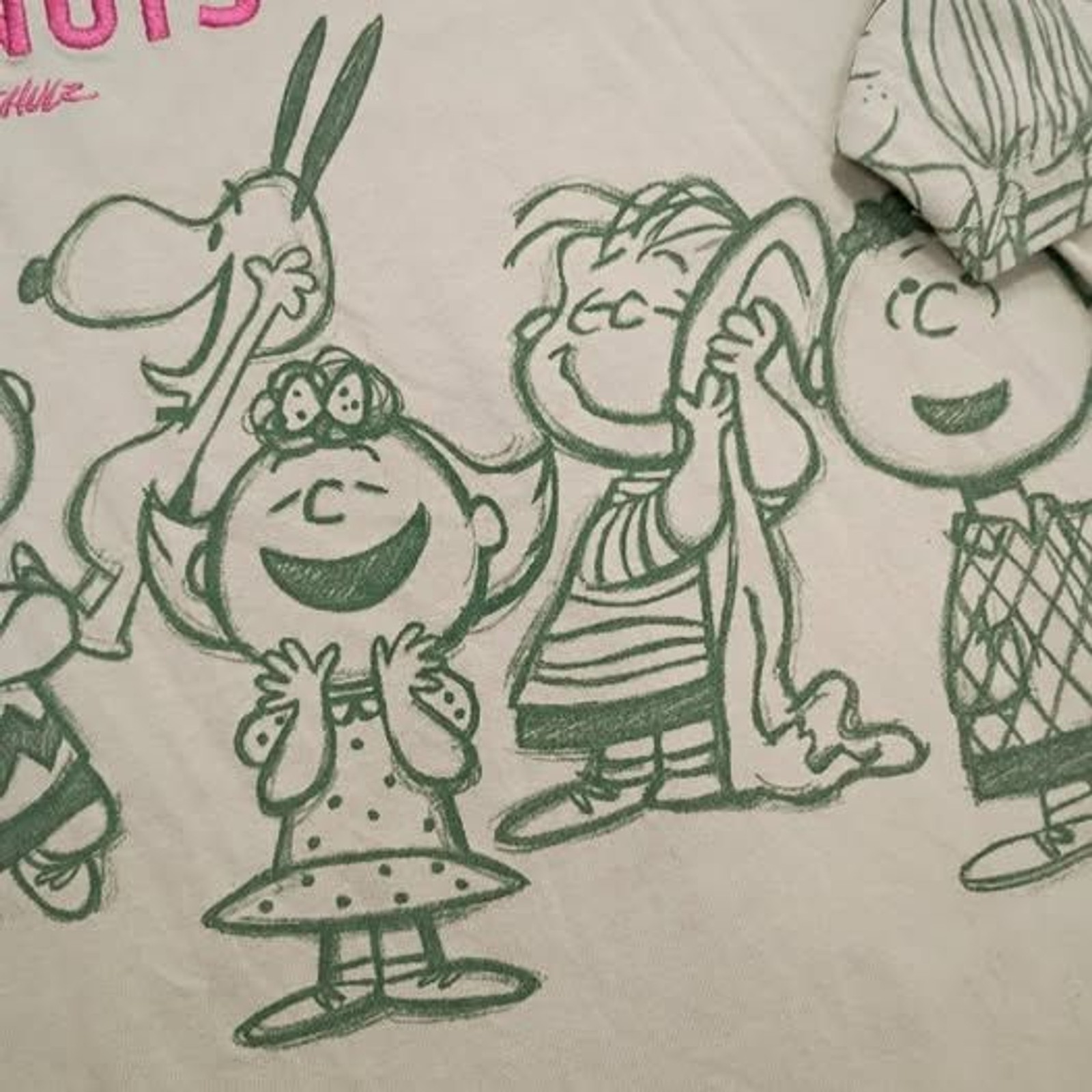 Peanuts And The Gang Charlie Brown Shirt Size Medium gallery