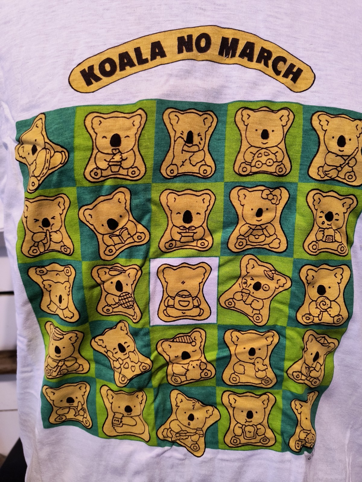 NOS vintage 1994 Teddy Grahams t shirt L Japan anime Koala March 90s snacks gallery