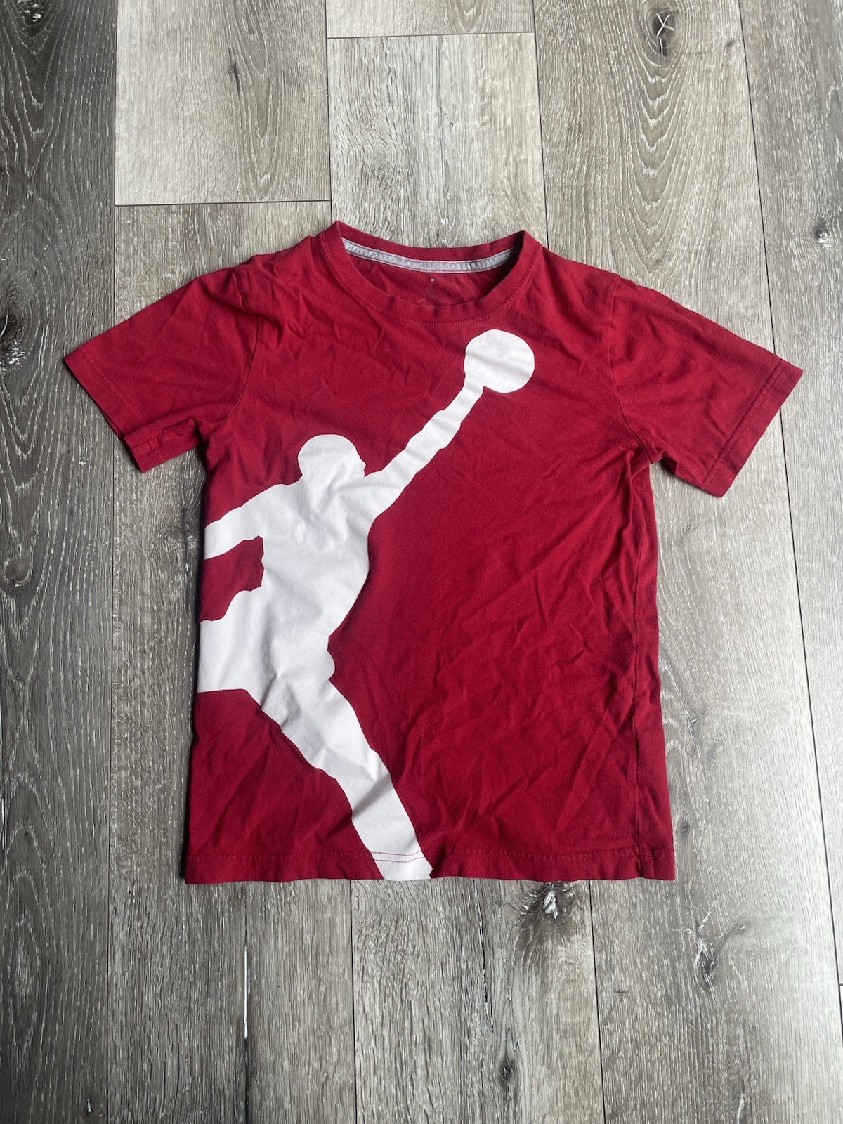 Nike Air Jordan Short Sleeve T-Shirt White/Red, Size Small