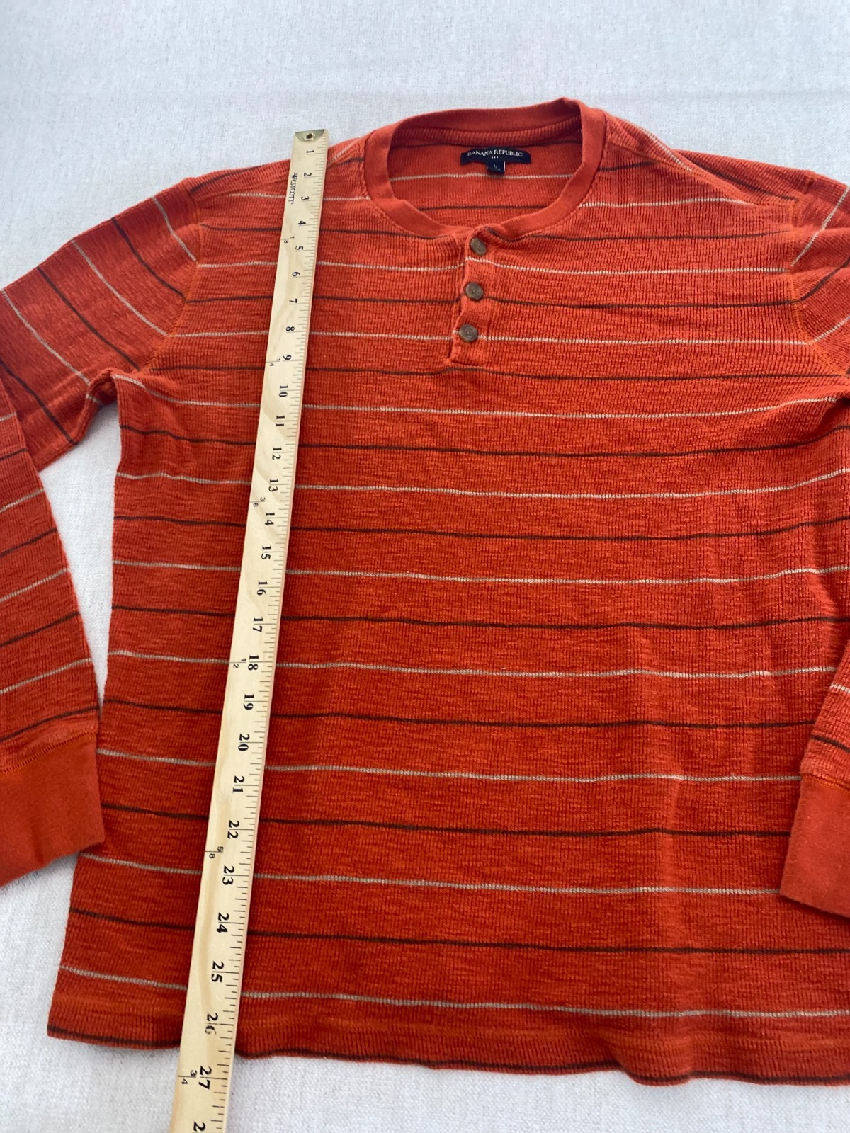 Banana Republic T-Shirt Mens Large Rust Orange Ribbed Cuffs Henley Pullover gallery