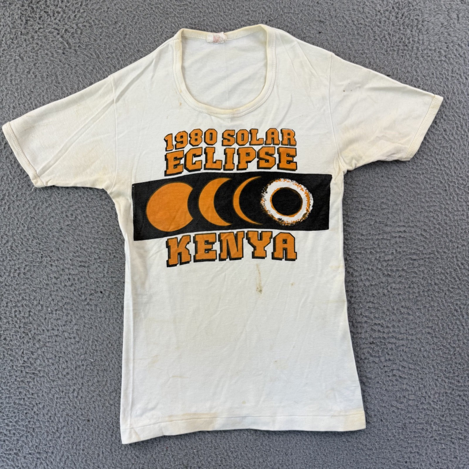 Vintage Kenya Solar Eclipse Shirt Adult Small White Short Sleeve 80s Outdoor USA gallery