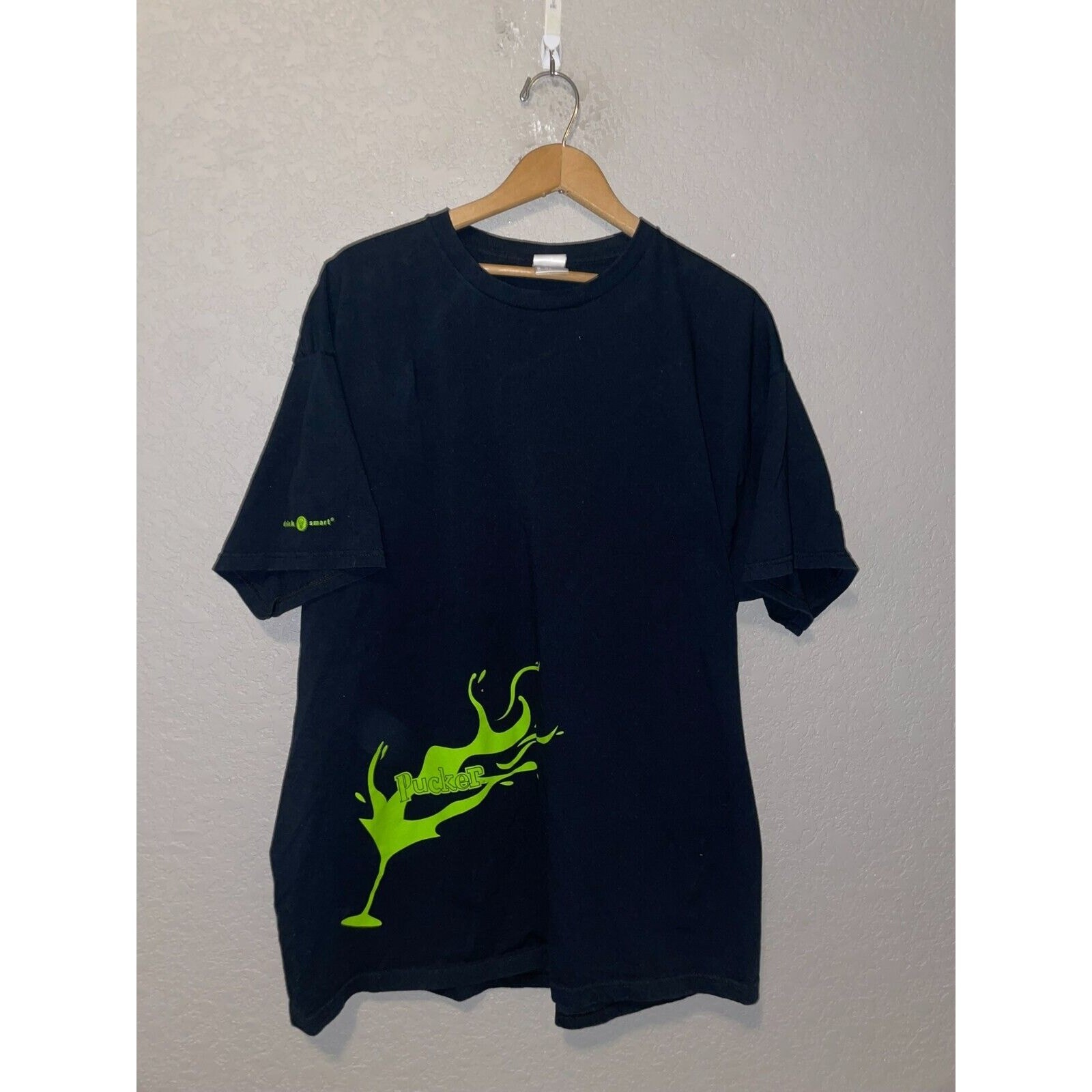 Puckers DeKuyper Shirt Bump It Up Drink Liquor Alcohol Sour Apple Tee Vintage 2X