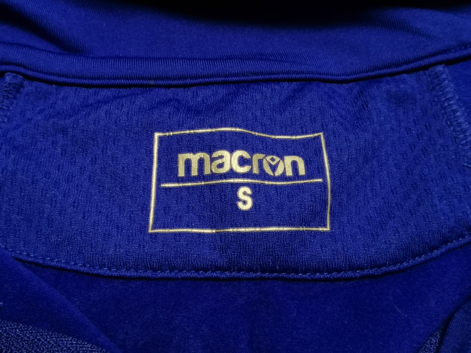 Nottingham Forest 1/4 zip football training jacket Macron size S gallery