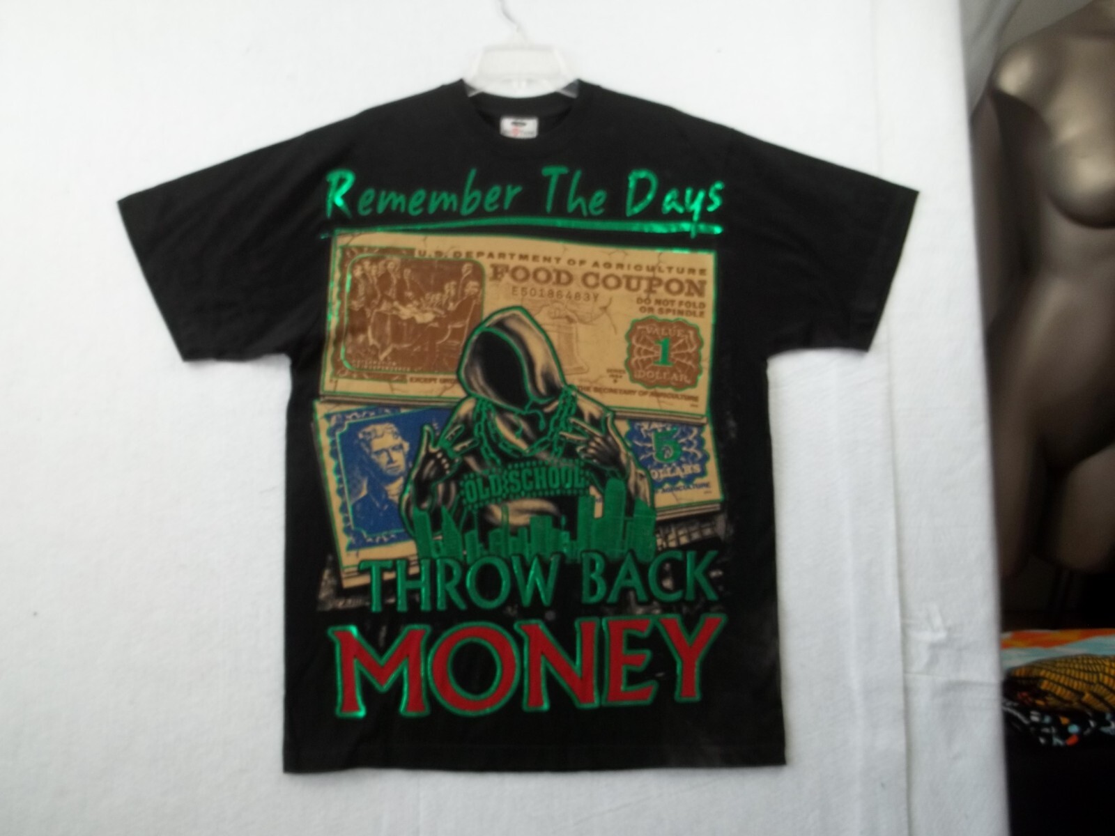 Remember the Days Throw Back Money Mens Black Graphic T Shirt Size L Tall gallery