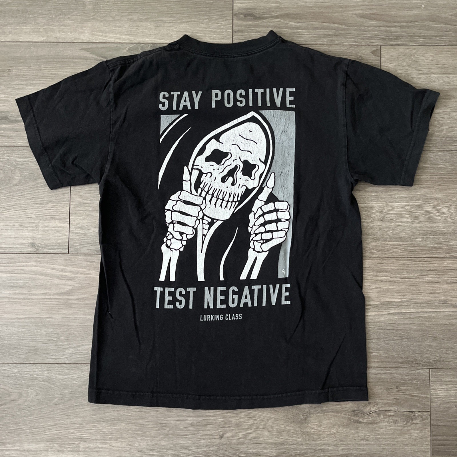 Lurking Class Mens M T Shirt Black Stay Positive Test Negative gallery