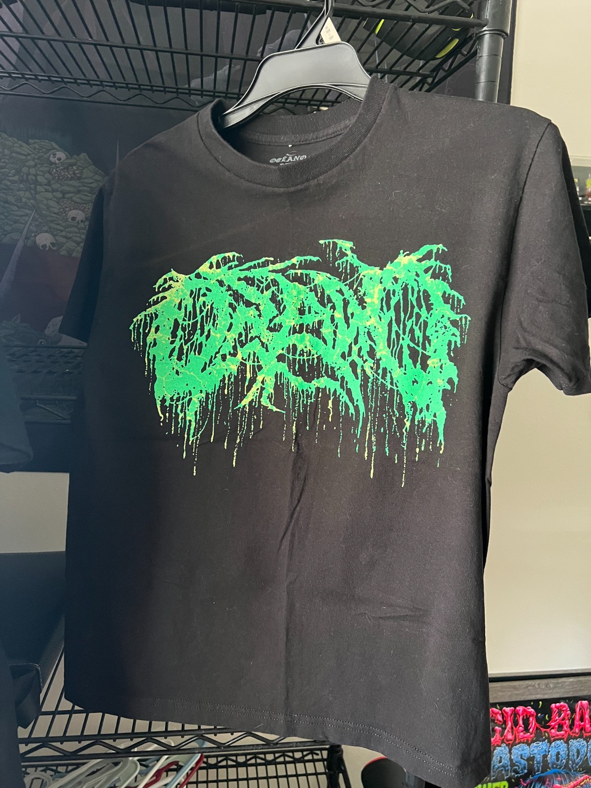 Oceano band shirt size medium