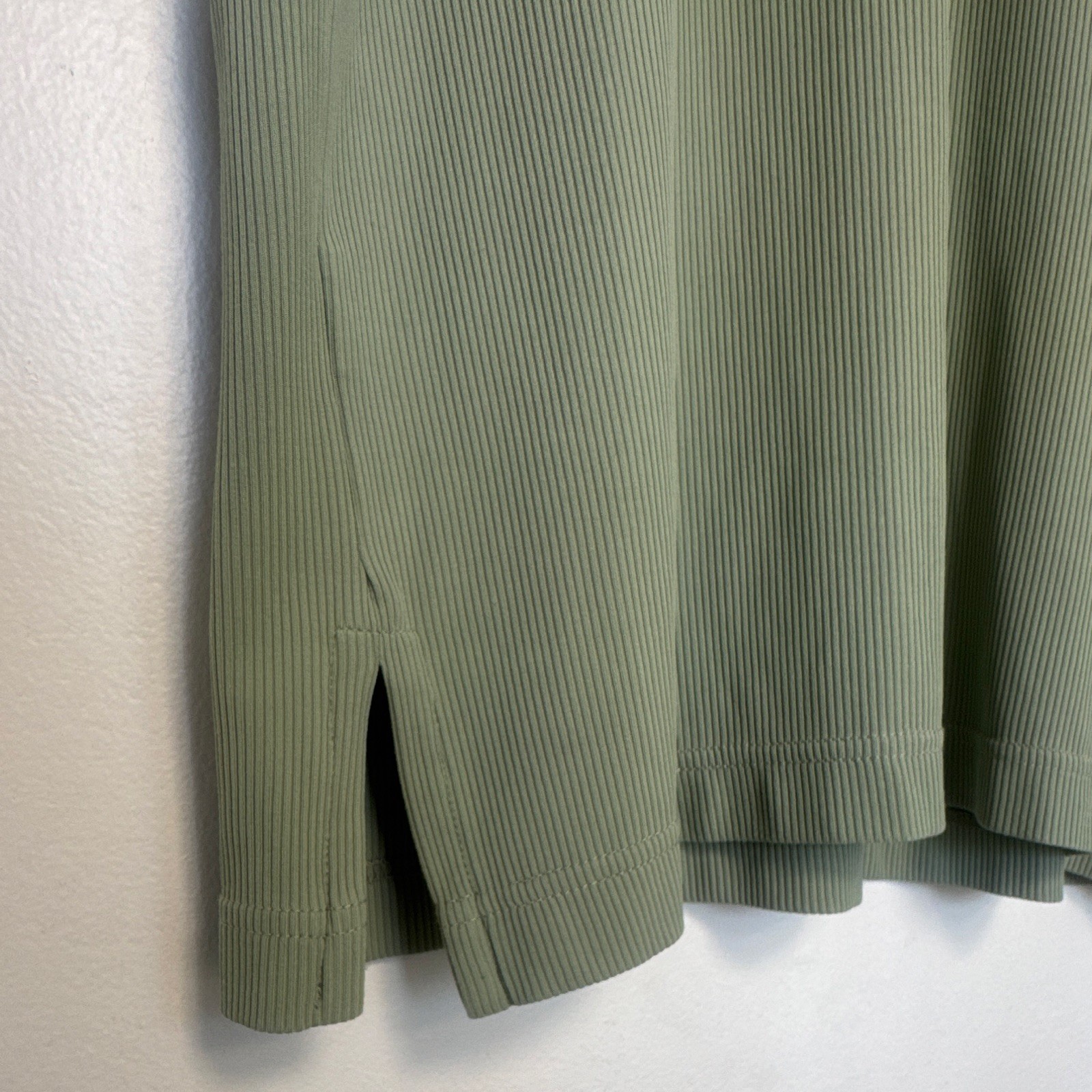 Giorgio Danieli Men's Green Check Knit Mock Neck Short Sleeve T-Shirt gallery