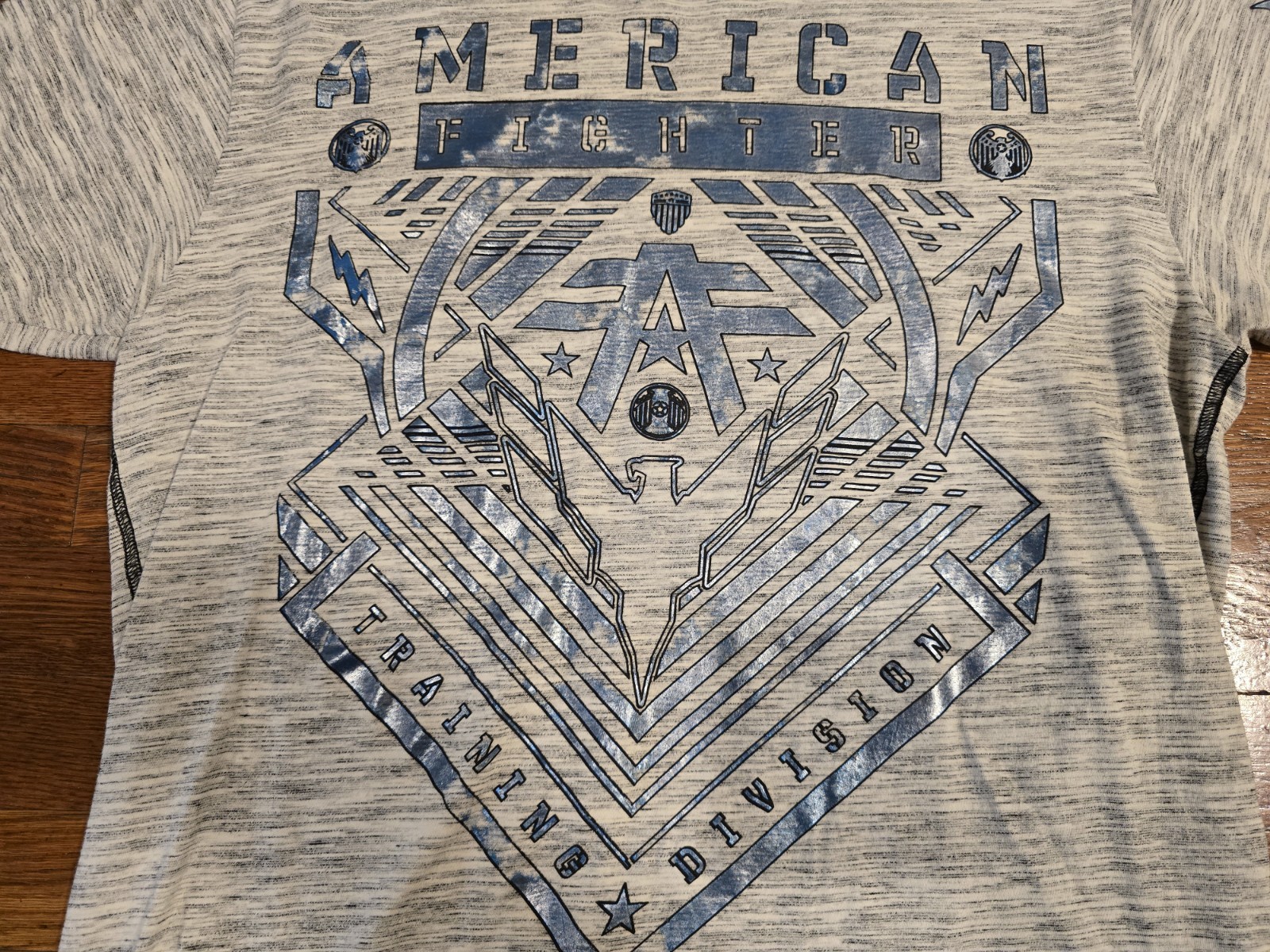 American Fighter Premium Athletic Mens Sz XL T-Shirt MMA Gray Blue Shiny Graphic gallery