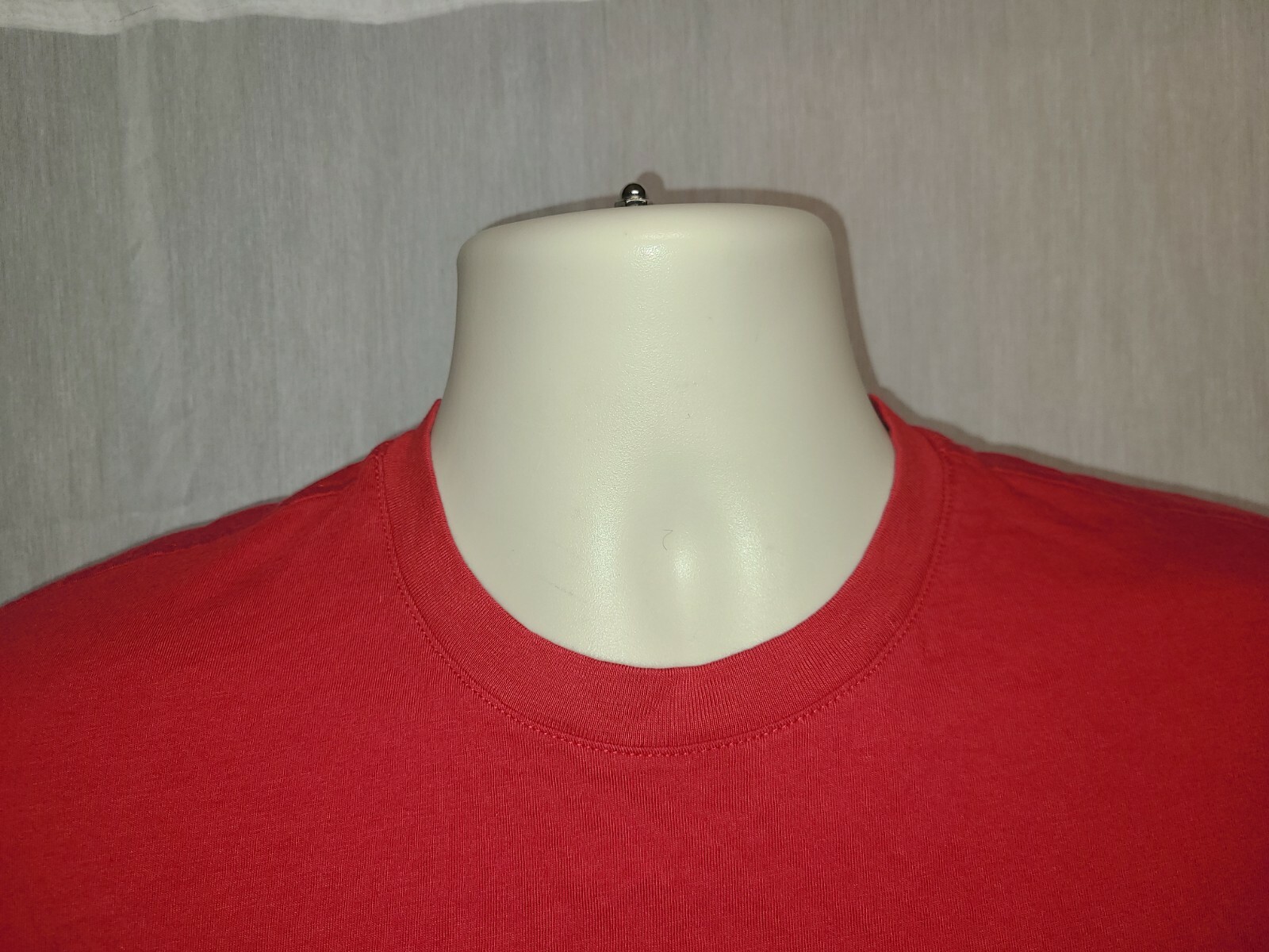 Apple Store Employee Adult Medium Red TShirt gallery