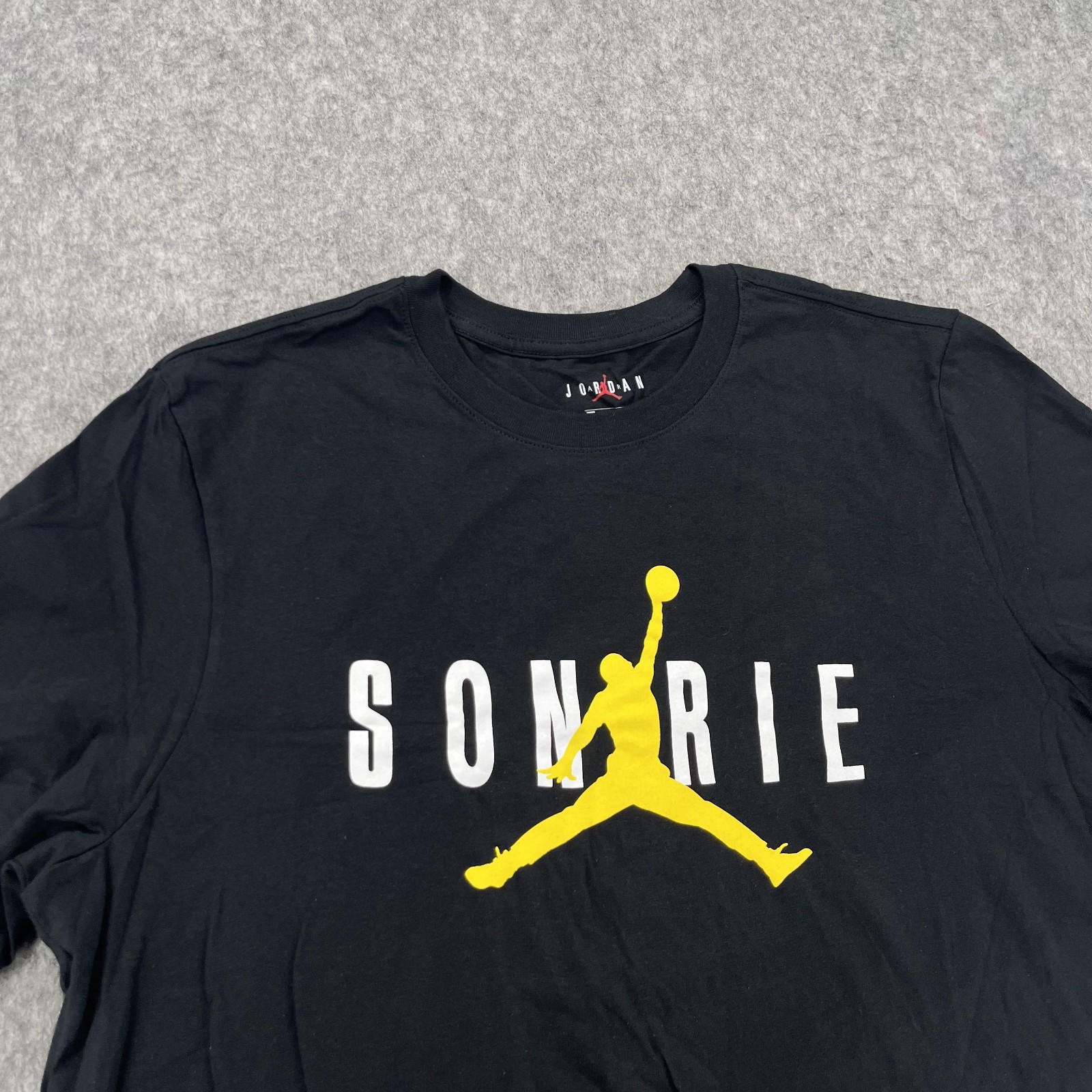 Sonrie X Nike Air Jordan Tee J Balvin Size XL NEW gallery