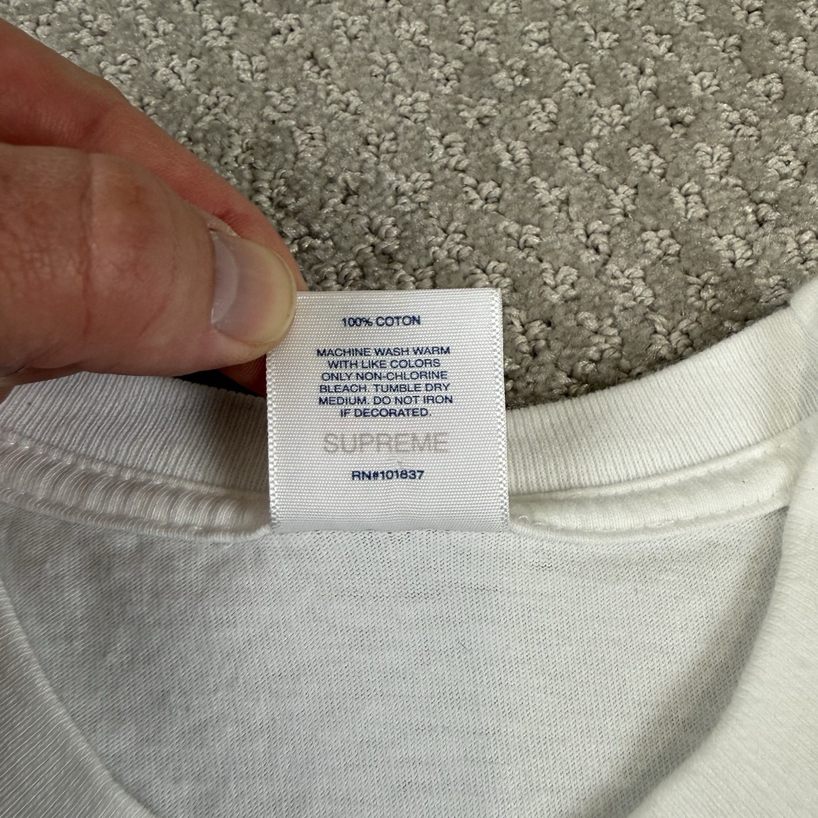 Supreme x Emilio Pucci Box Logo Tee "White Blue" T-shirt BOGO SS21 Size M gallery