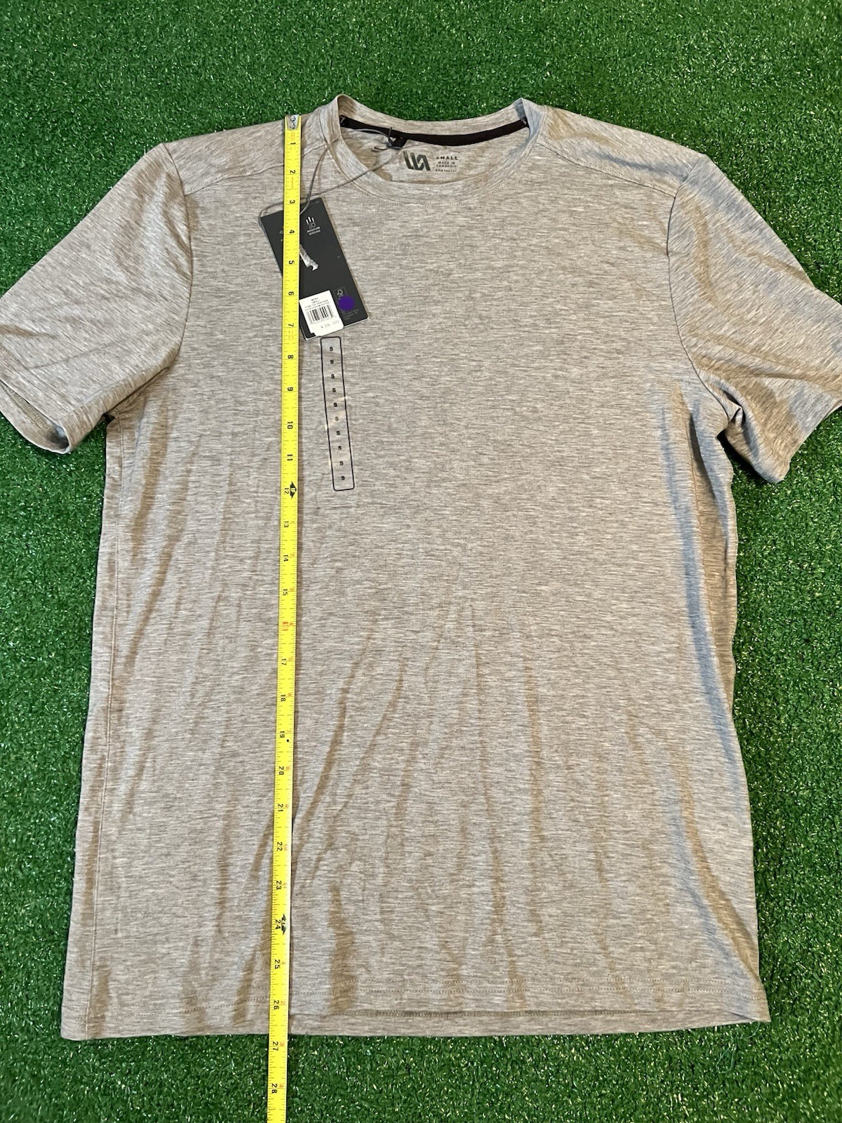 VRST Mens Size Small T Shirt Gray Heather Gym Grey Shirt NWT $38 gallery