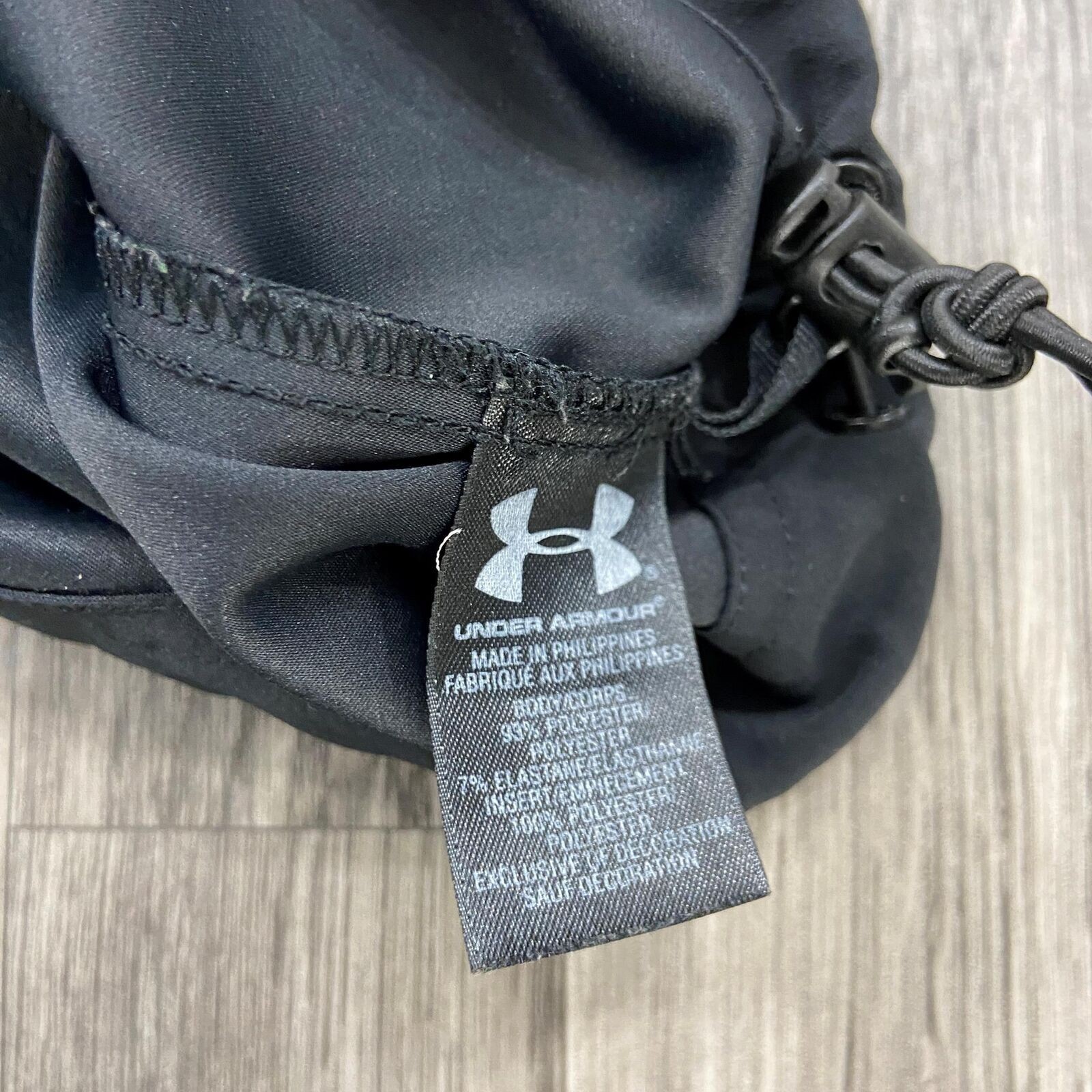 UNDER ARMOUR Loose All Season Gear Black 1/4 Zip Pullover T-Shirt Men's Size L gallery