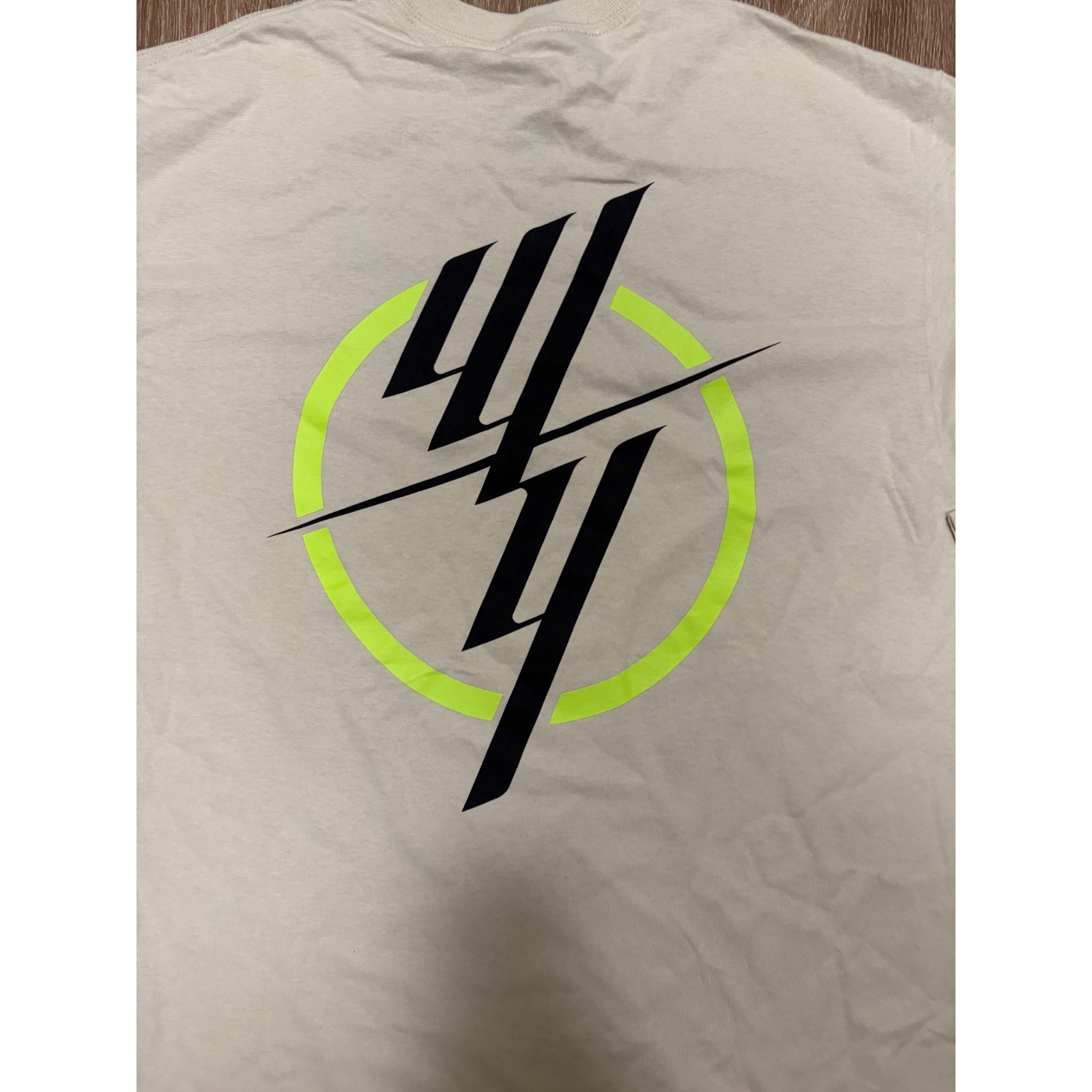 The Thread Shop Mens Tour Graphic Long Sleeve T-Shirt Beige Neon Green Large gallery