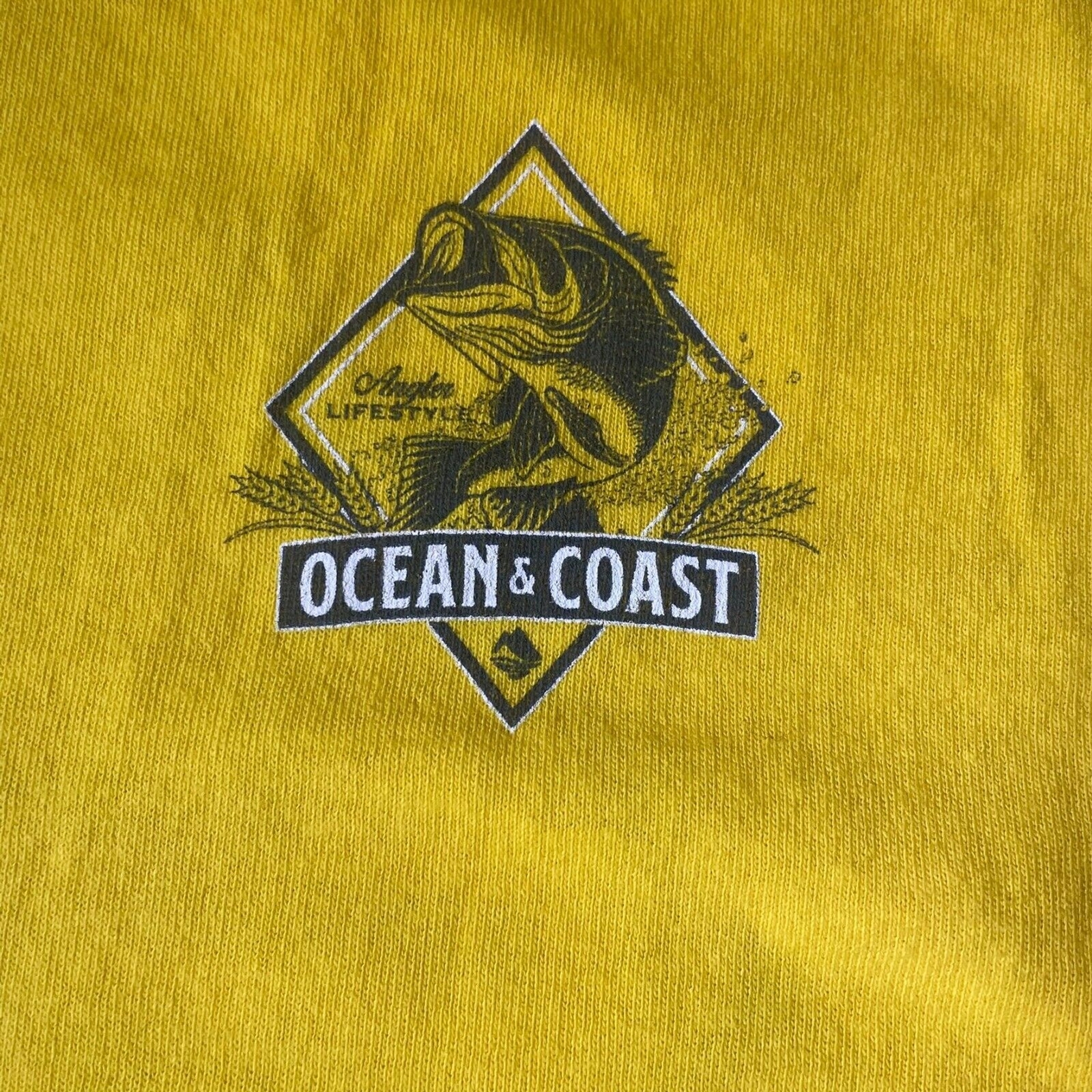 Ocean & Coast T Shirt XL Angler Lifestyle Fishing Outdoor Lake Yellow Camping gallery