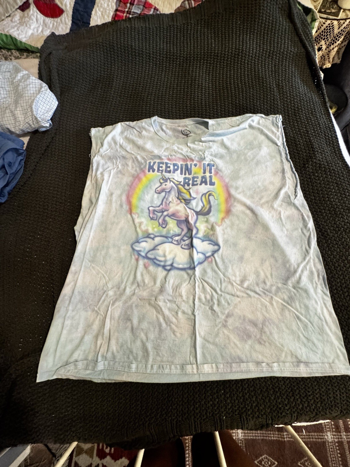 DOM Men’s 3XL Big & Tall Unicorn Rainbow Graphic Tee Crew Neck cut sleeves