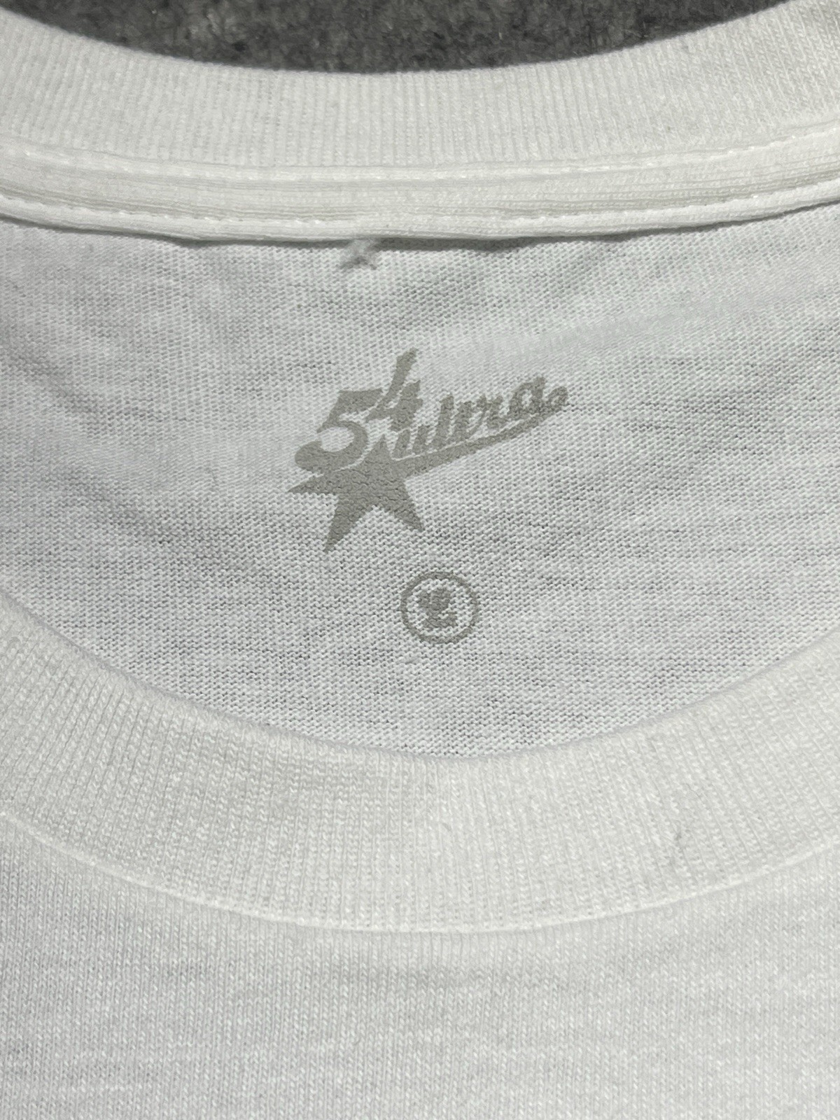 NEW 54 Ultra is for Lovers Live in Concert Early 2026 WHITE Music Tour Shirt L gallery