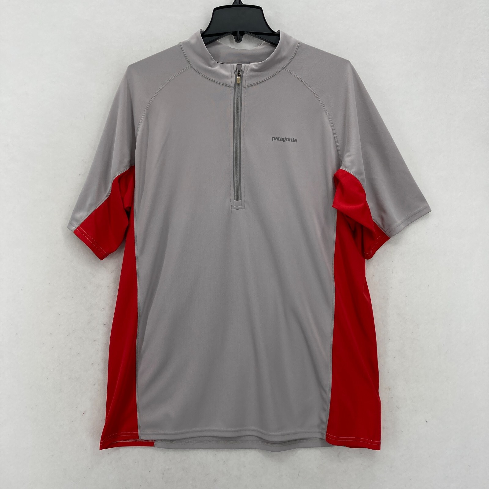 Patagonia Half Zip Short Sleeve Shirt XL Gray Mock Neck Lightweight Hiking Camp