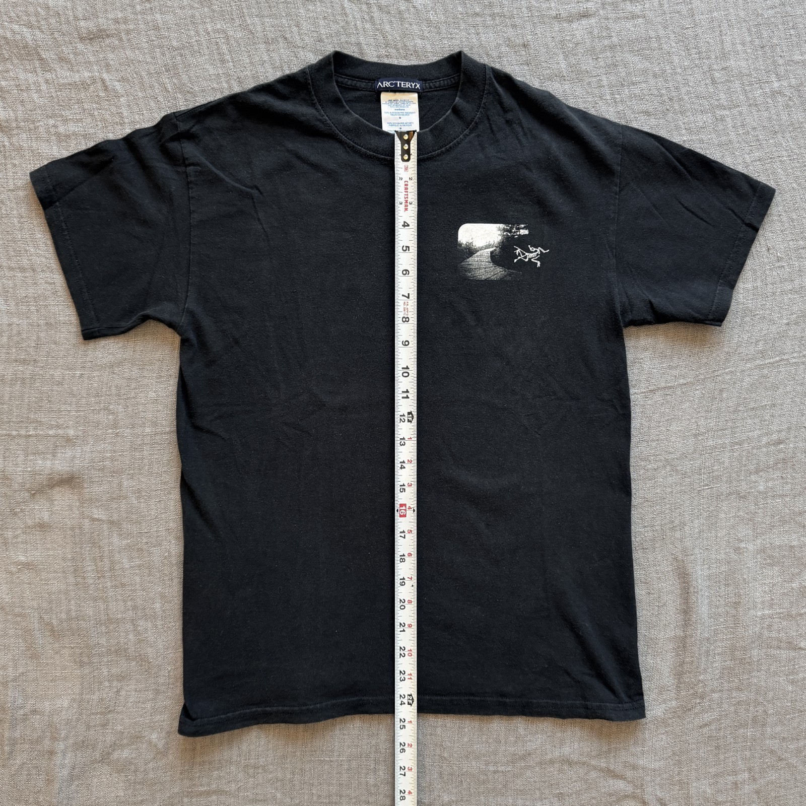 Arc’teryx "Pacific Rim Trail" men's t-shirt Medium 2007 vintage gallery