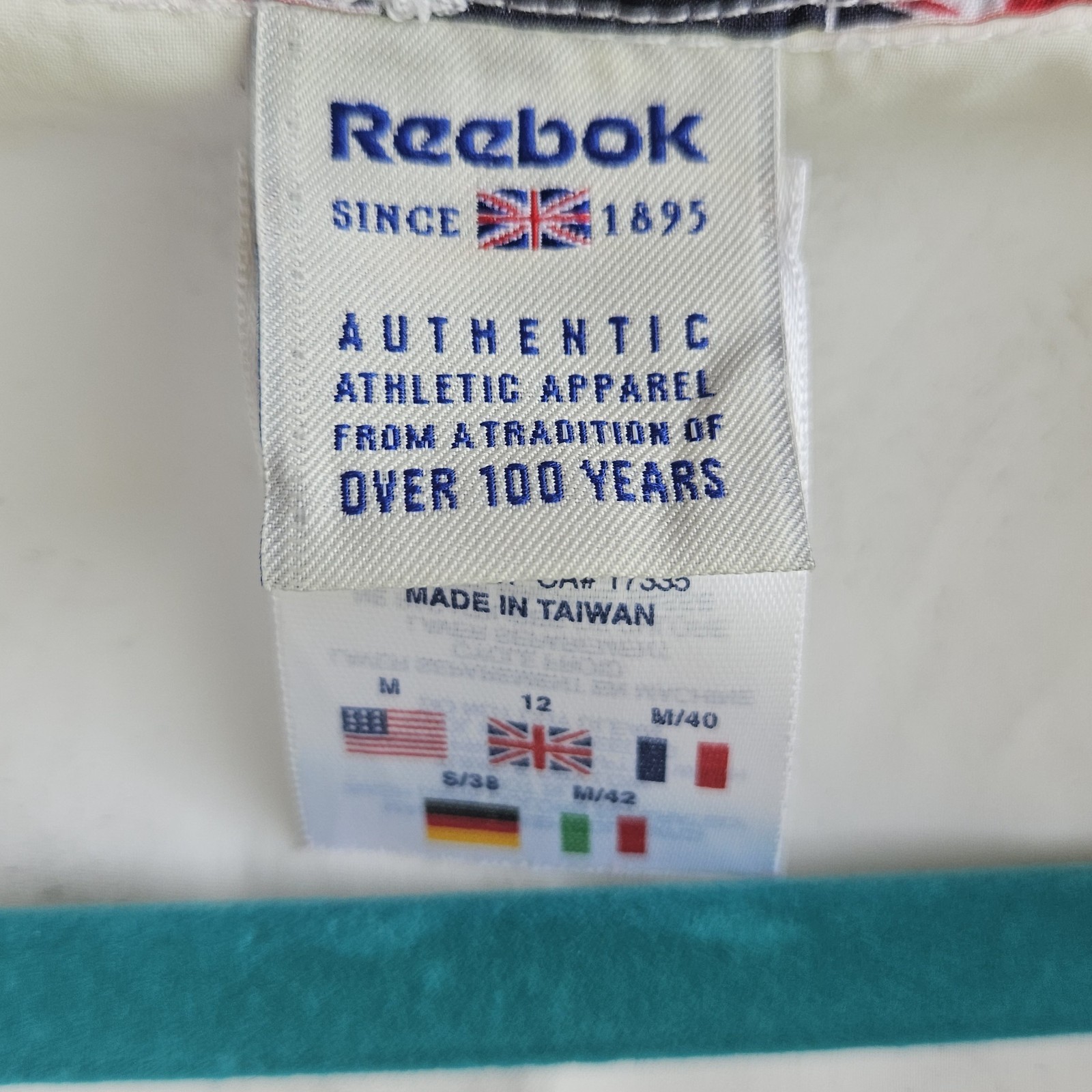 United Kingdom Flag Lined Reebok Sleeveless Hoodie Size M Boxing Hoodie gallery