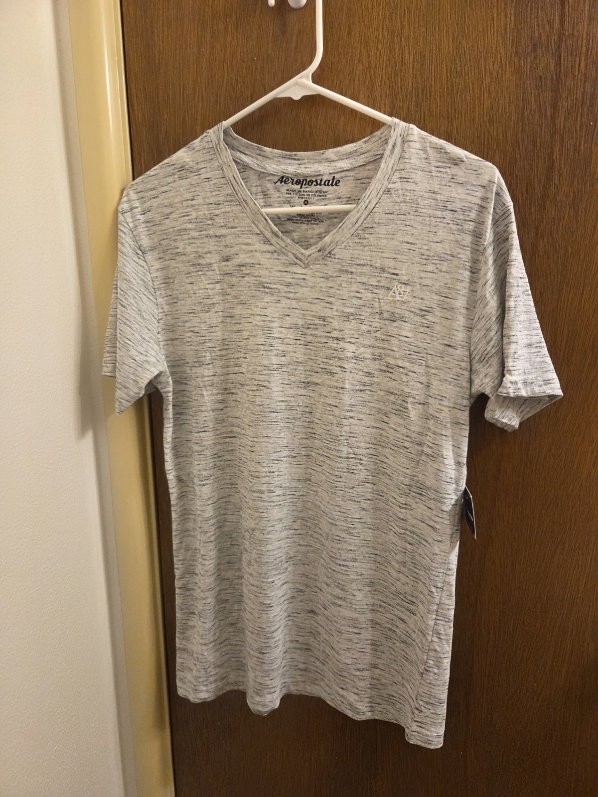 Aeropostale Mens Medium M Vneck Tshirt Partial New Tag See Description Sold Asis