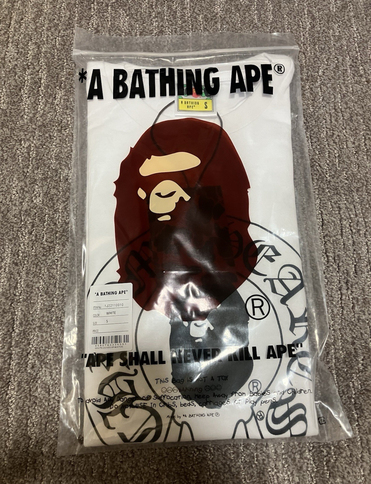 A Bathing Ape BAPE White Ape Head Graphic Logo Crew Neck T-Shirt Men's S gallery