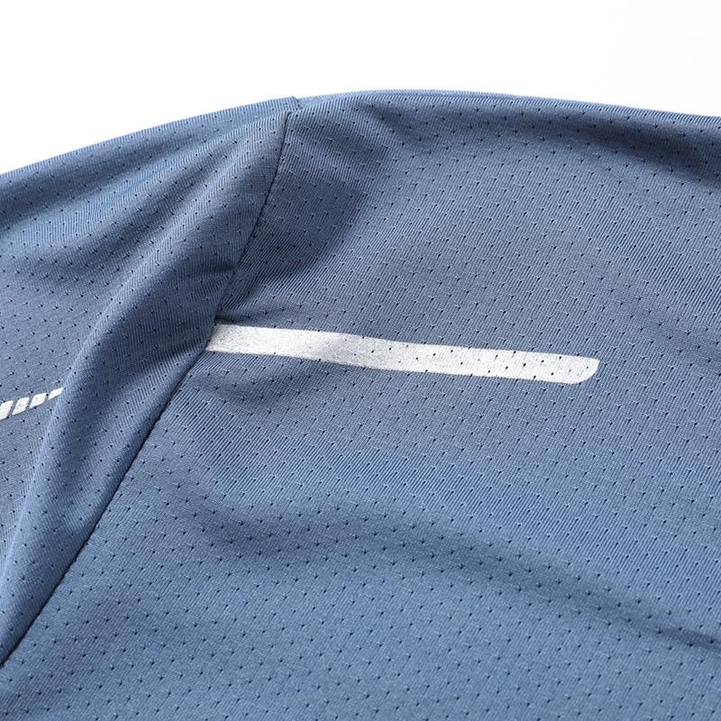 Chrlck Men's Running Quick Drying T-shirts Breathable Hiking Fishing Tees Soft gallery