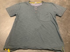 Reverse Threads Henley Shirt Small