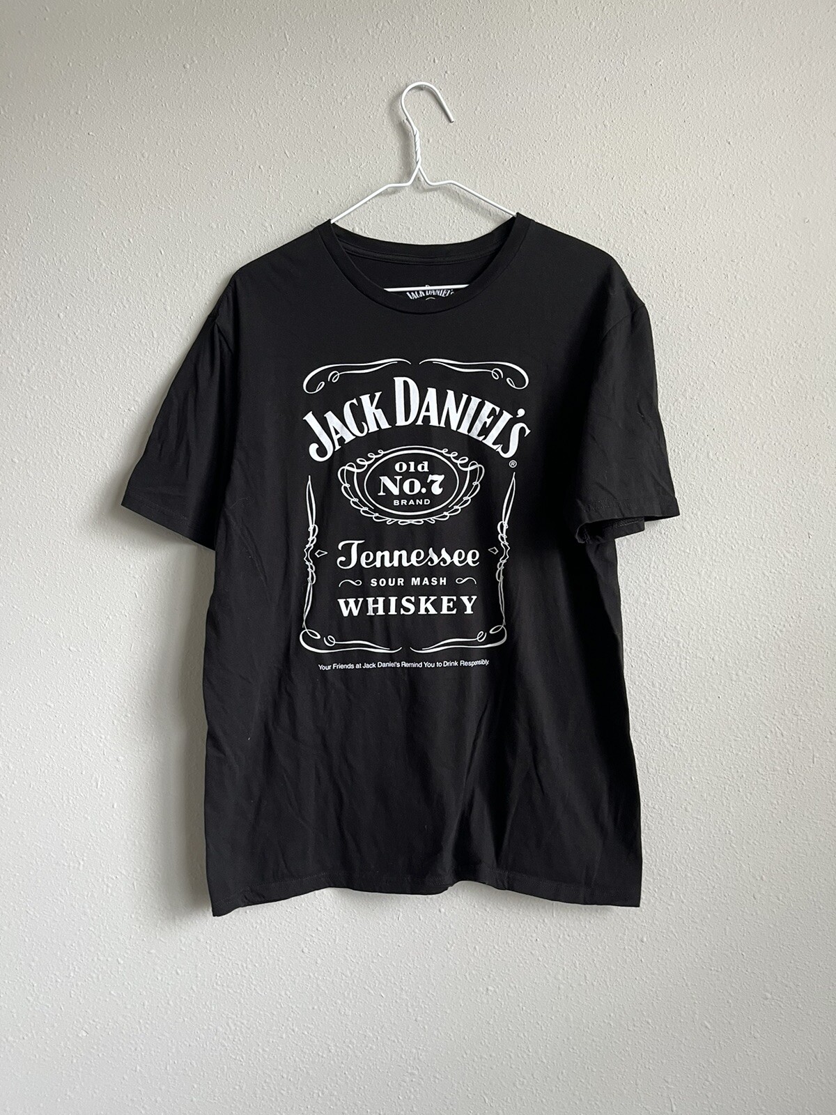 Jack Daniels Tennessee Whiskey Classic Tshirt Size S/M See Measurements gallery