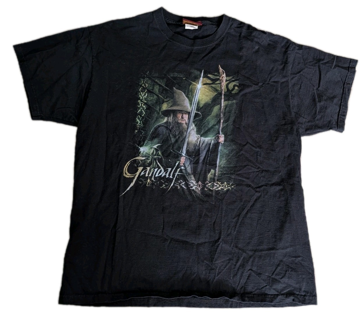 Vtg The Hobbit Sword And Staff Movie Promo Tee Shirt Gandalf Medium Adult Y2K gallery