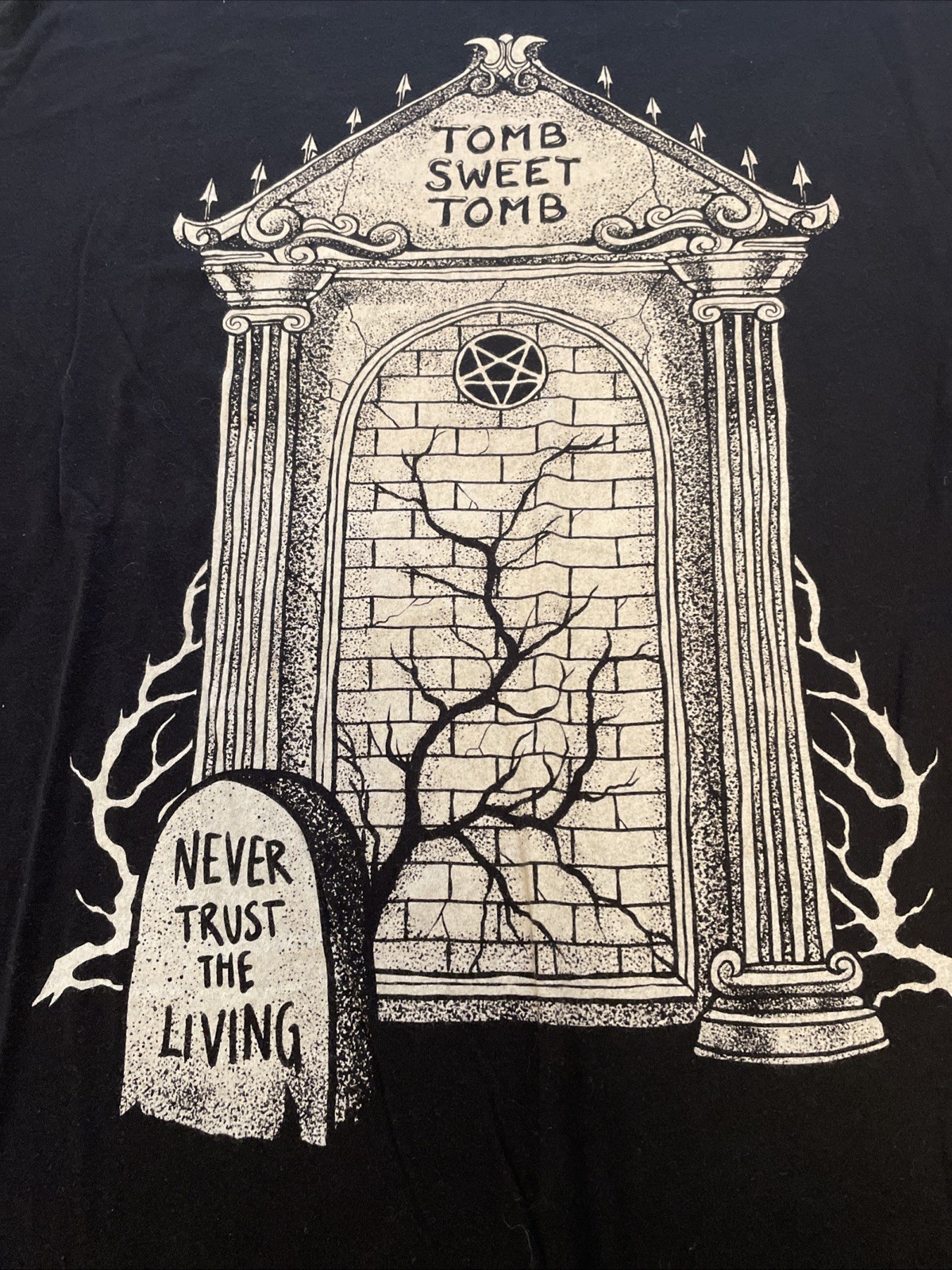 Black Craft Cult IV XL T- Shirt Sweet Tomb - Never Trust the Living gallery