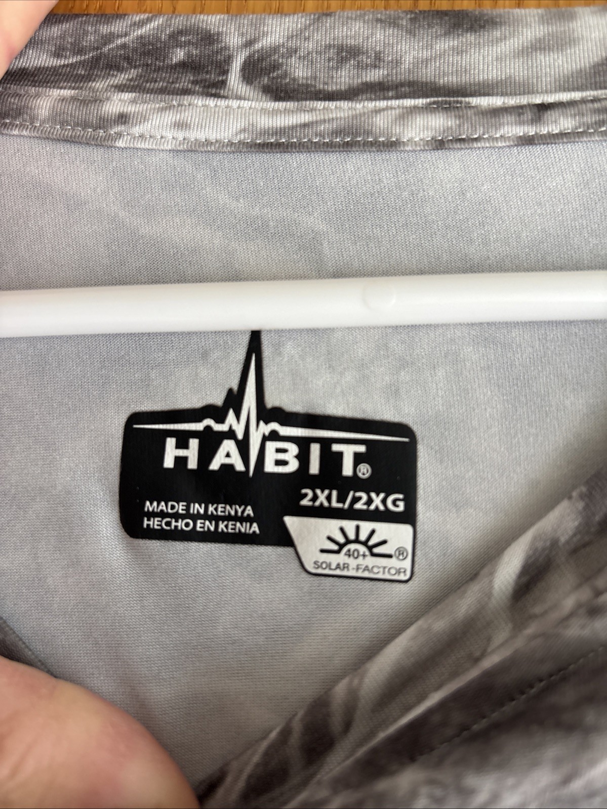 Habit Solar Factor Mens Sz M Long Sleeve UPF 40 Shirt Gray White Fishing gallery