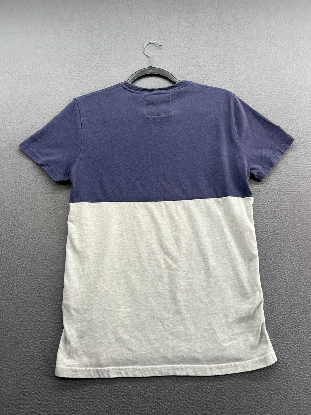 Superdry Shirt Mens Small Navy Gray Colorblock Graphic Tee Shirt Store Tokyo gallery