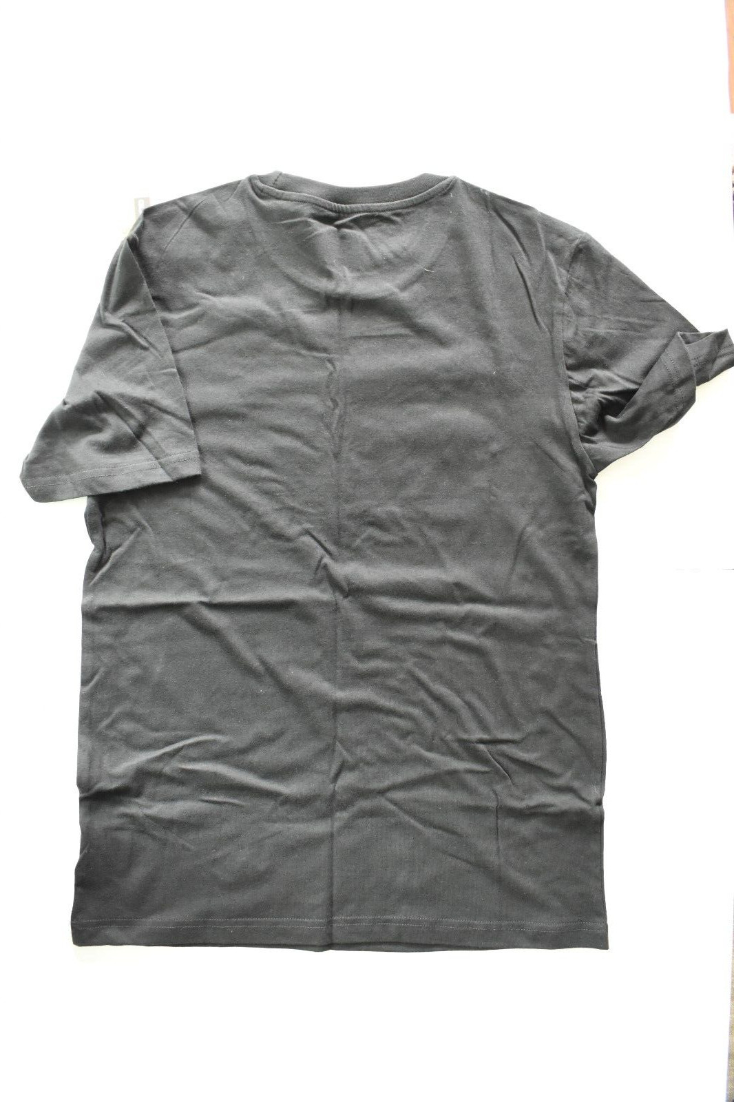 Men's SMALL *QUIKSILVER* SHORT SLEEVE T-SHIRT *Black w/Yellow & White* gallery