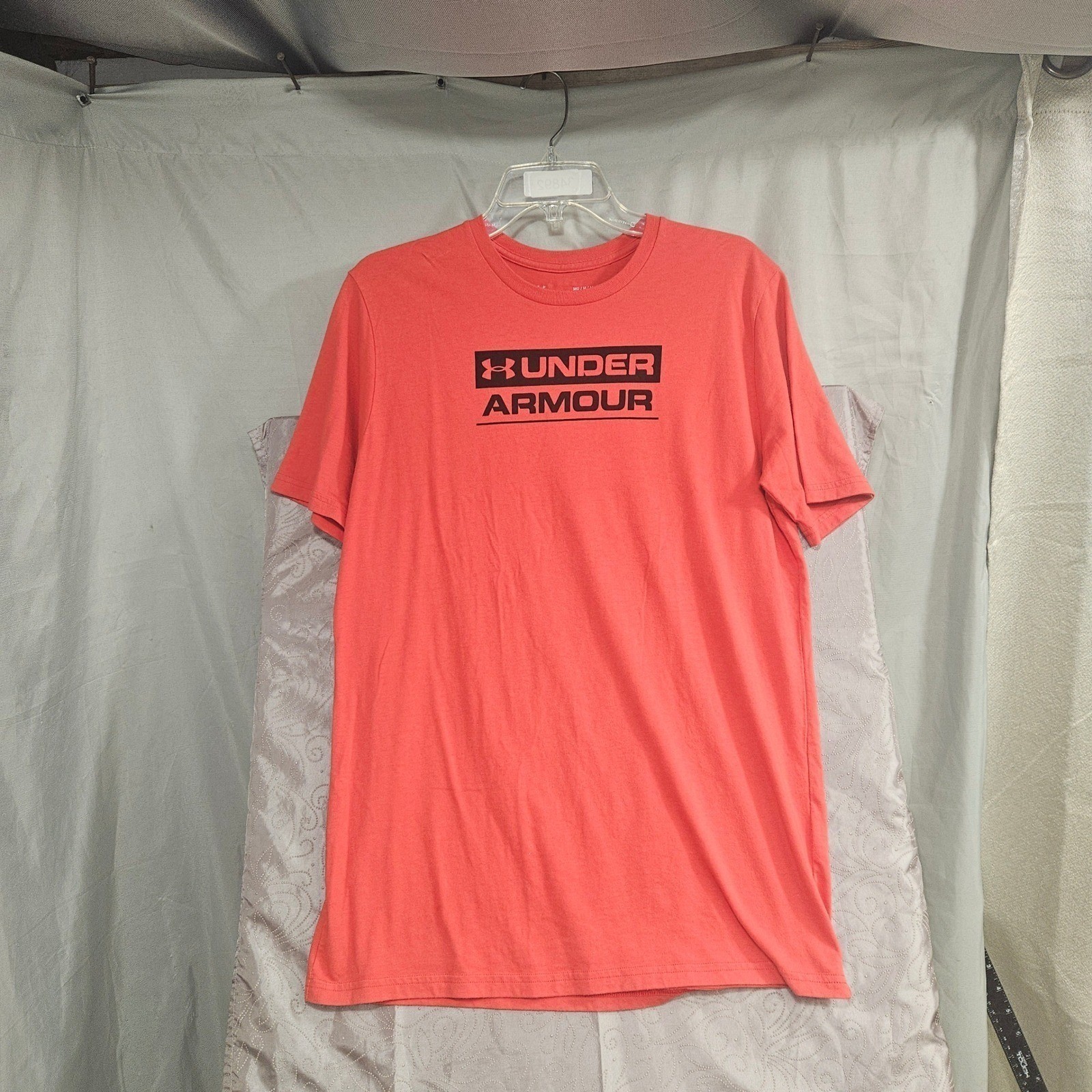Under Armour Mens HeatGear Loose Fit Graphic Box Logo T-Shirt Orange Red MD gallery