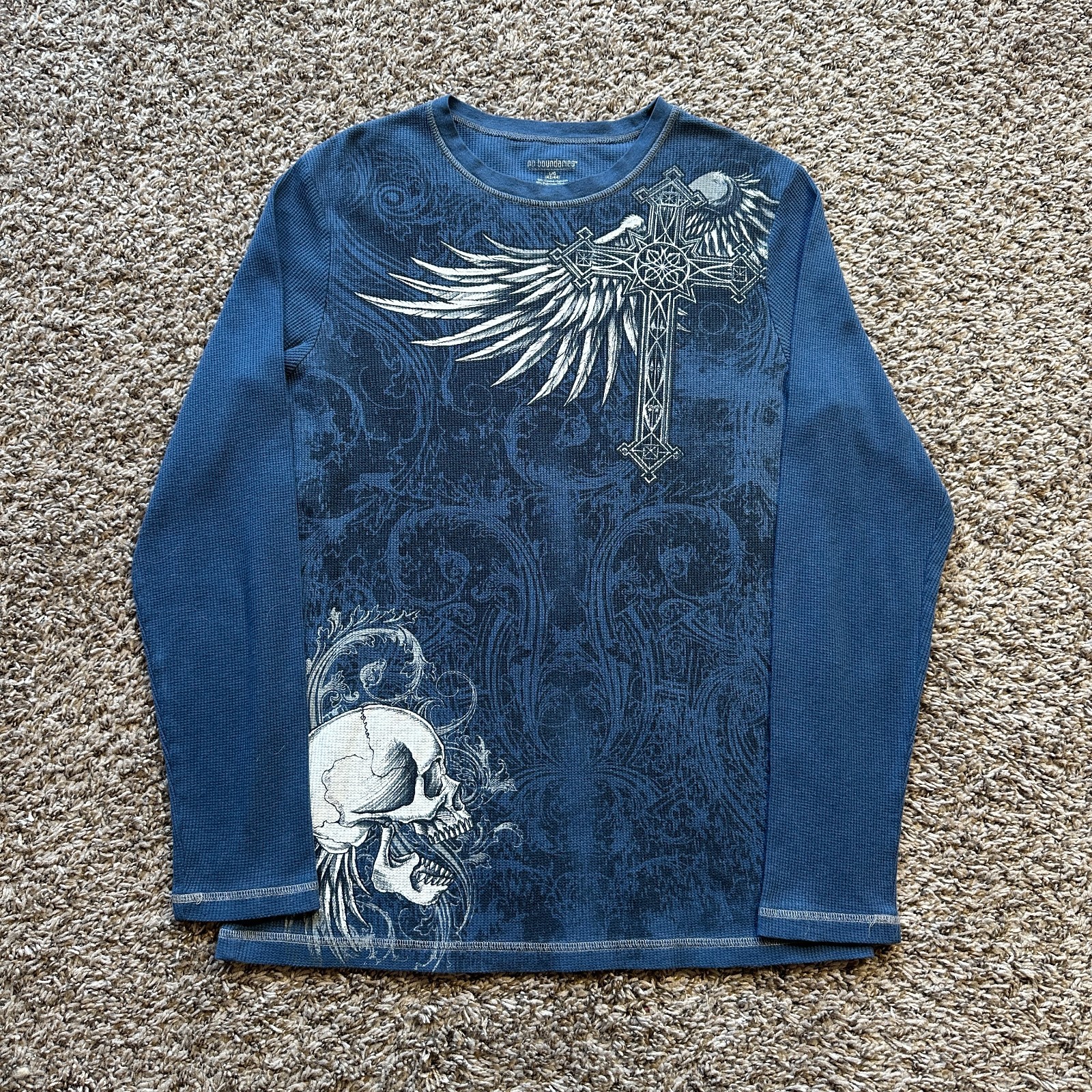 Vintage No Boundaries Thermal Shirt Size L Blue Y2K Skull Cross Wings Cyber Punk gallery
