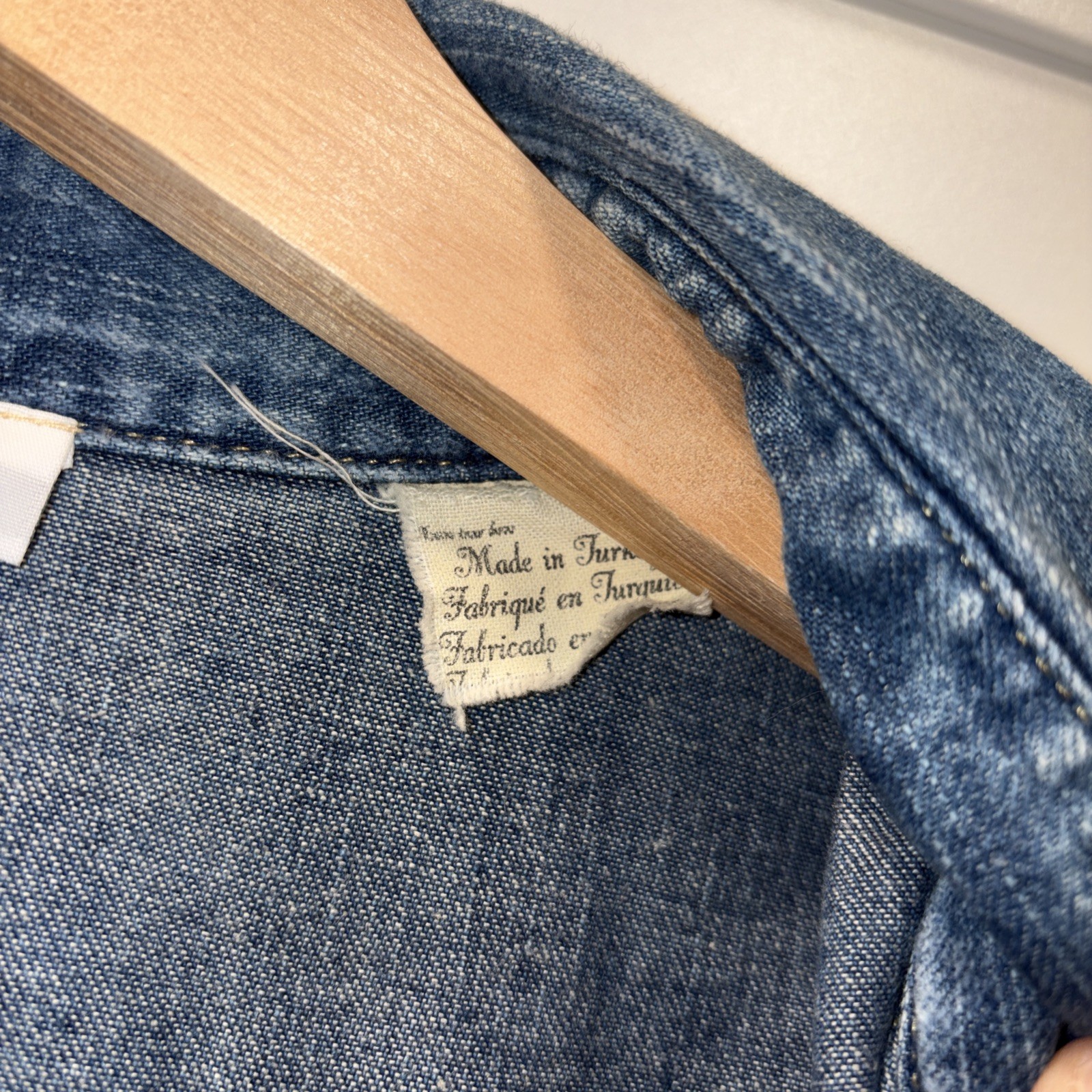 RARE Levi's Vintage Clothing Sawtooth Western Shirt MenSz L LVC Distressed Denim gallery