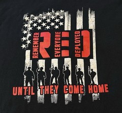 Remember Everyone Deployed Patriotic Tribute American Veteran Tshirt Adult sz L