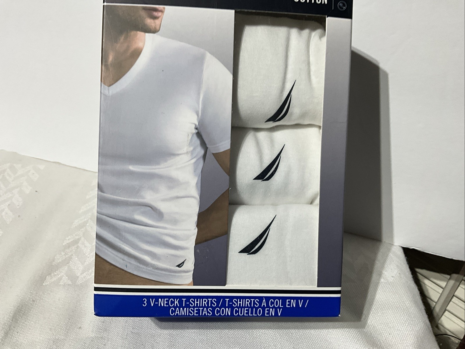 Nautica ~ Men's 3-Pack T-Shirts Crew Neck Undershirts 100 % White Cotton ~ M gallery