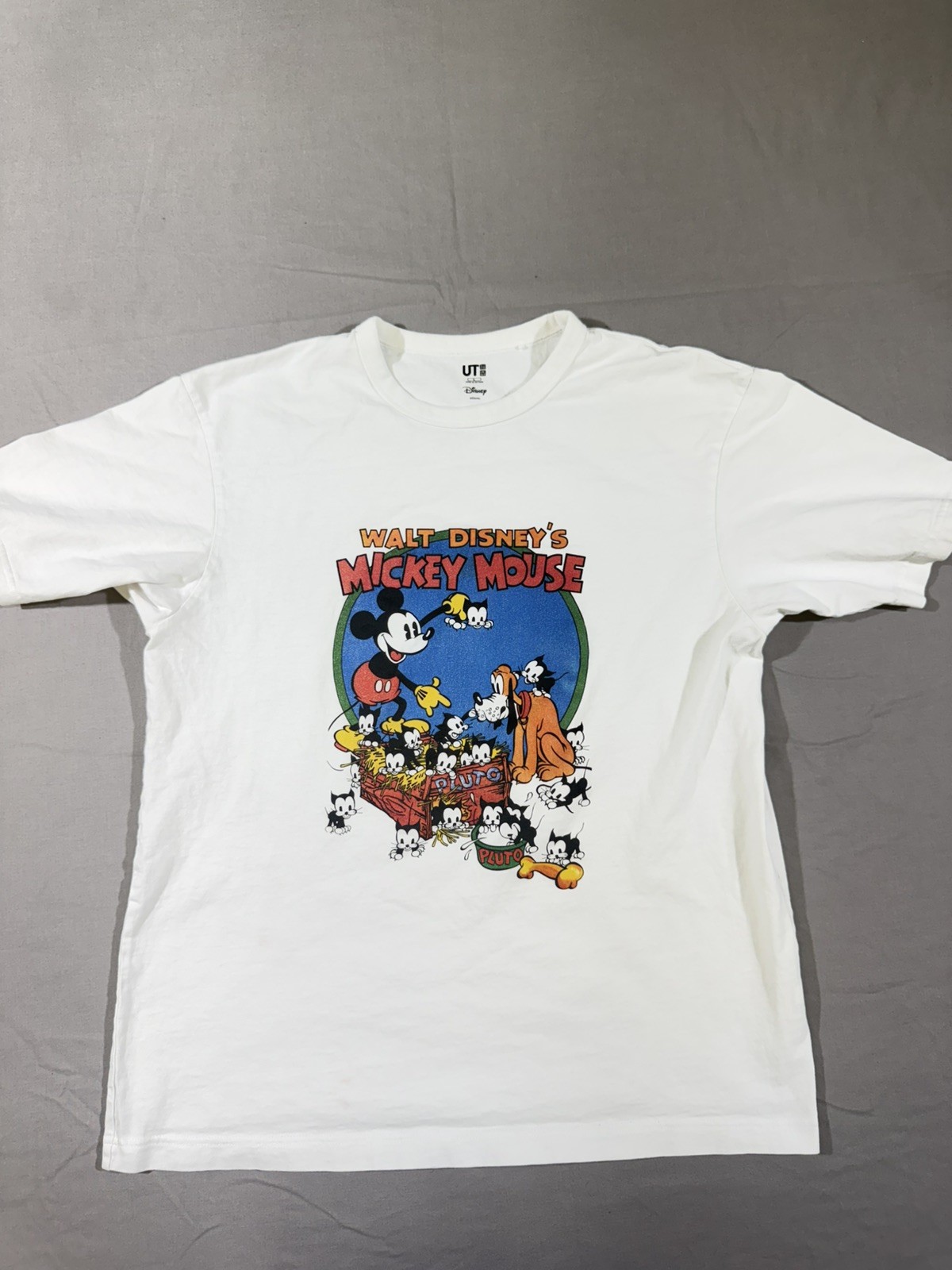 Uniqlo X Disney Retro Style Mickey Mouse T-Shirt Men’s Large gallery