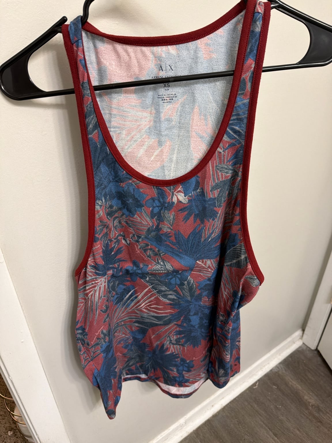 Armani Exchange Men's XS Slim Fit Tropical Floral Print Tank Top gallery