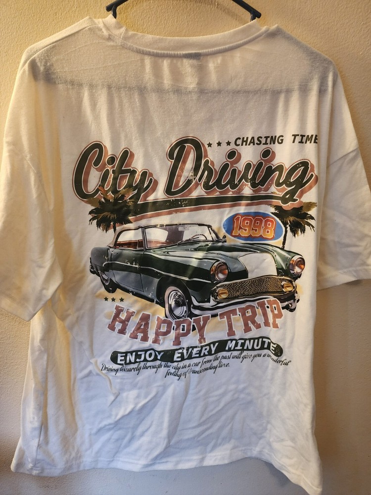 Shein City Driving Chasing TIme Happy Trip Enjoy Every Minute Size Large T-Shirt