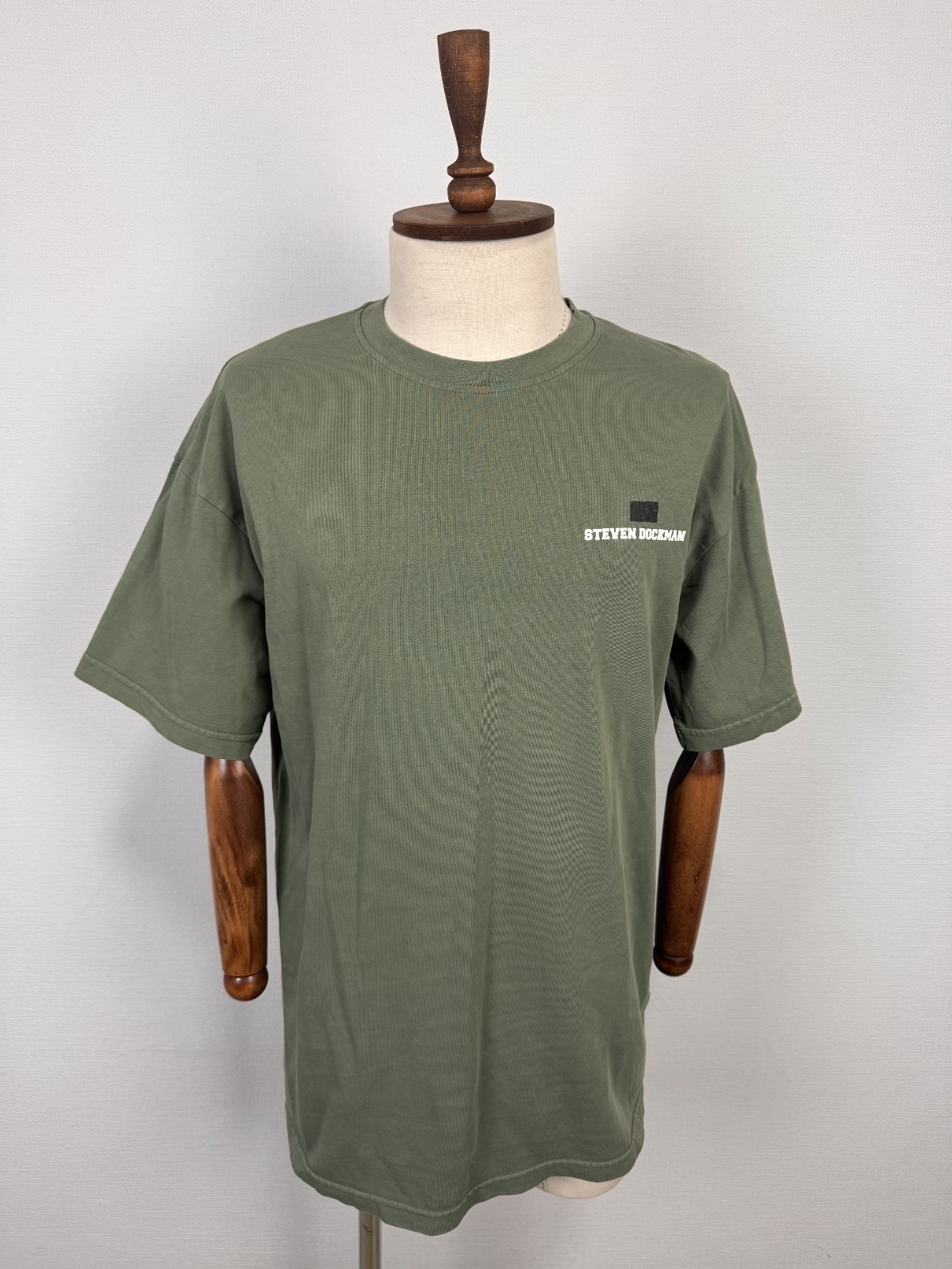 STEVEN DOCKMAN Green Big Dollars Print Short Sleeve Italian T-Shirt Sz M gallery