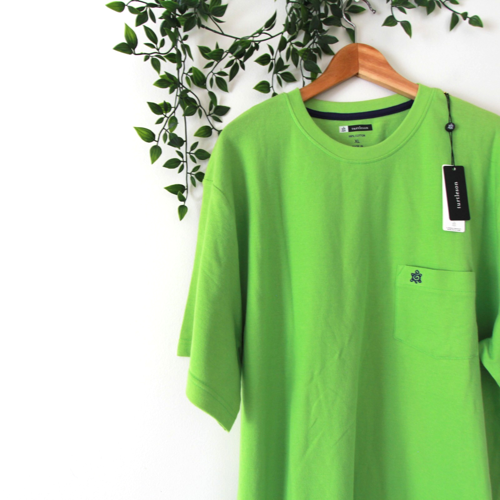 NEW Turtleson Men's Green Apple Beachcomber Crew Short Sleeve Shirt Size XL gallery