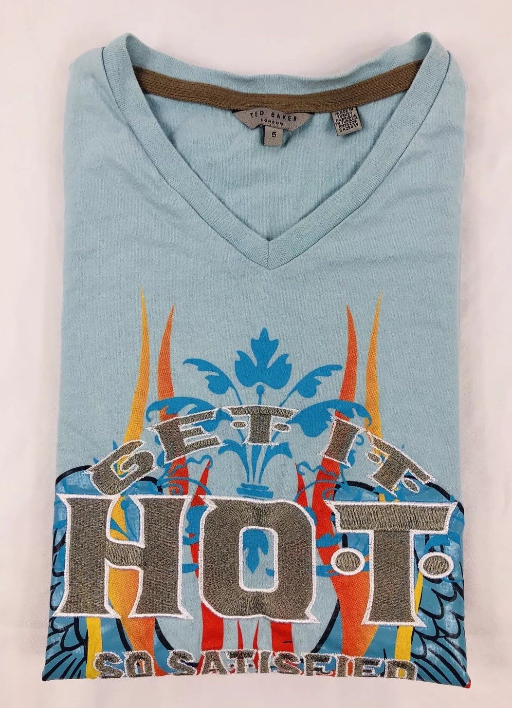 Ted Baker London Graphic T-Shirt Men’s sz 5 M Blue " Get it Hot So Satisfied Cr" gallery