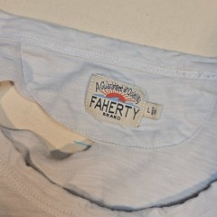 Faherty L Pocket Tee White Crewneck Cotton Distressed Broken-In Soft Tag Classic