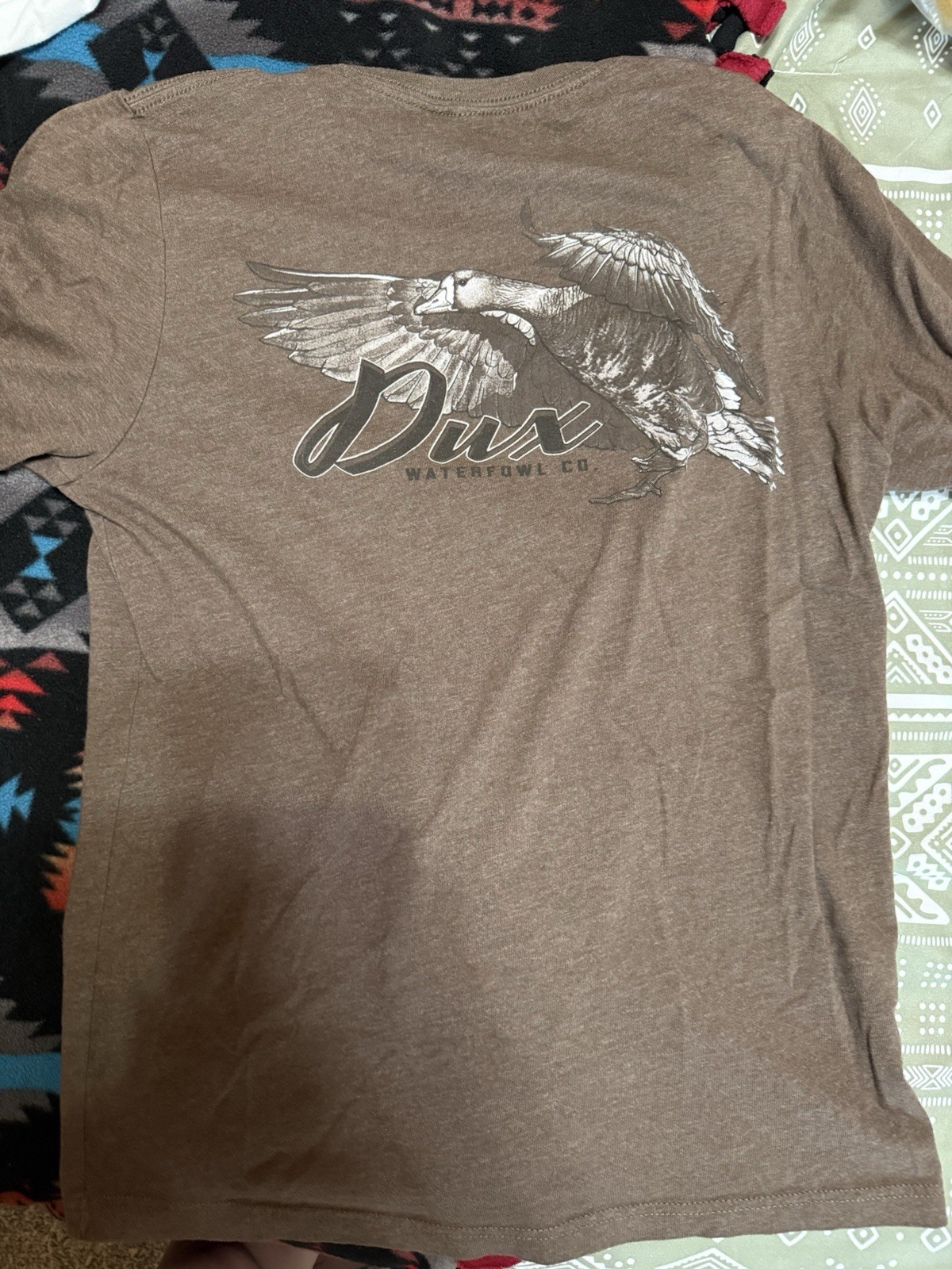 12 DUX Waterfowl Company Men’s Duck Hunting Graphic Tees M Crew Neck Cotton Knit gallery