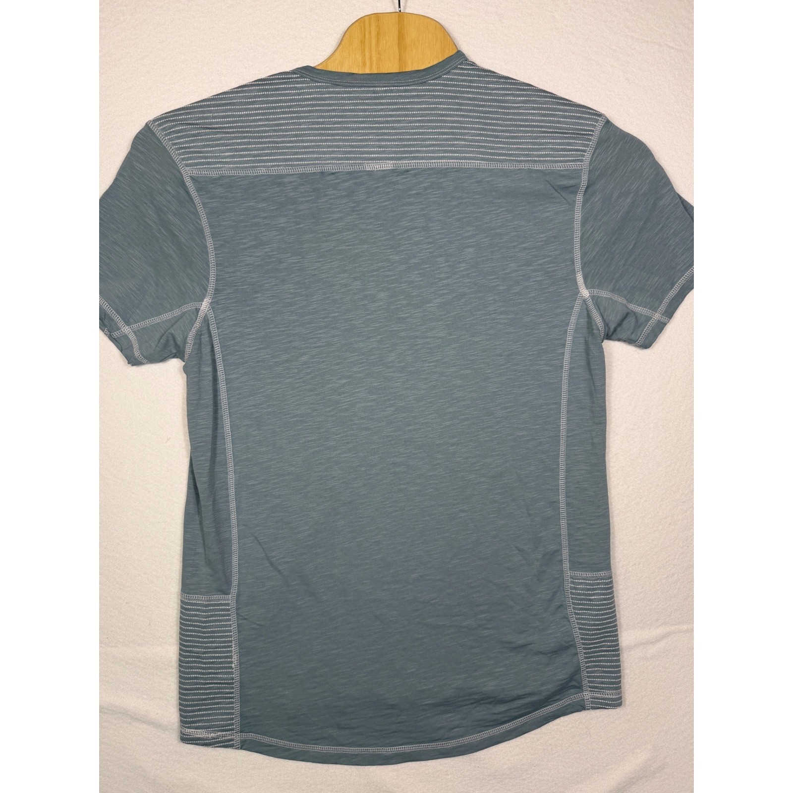 Buckle Black Henley T-Shirt Mens XL Slate Blue Grommet Contrast Stitch BB3301 gallery