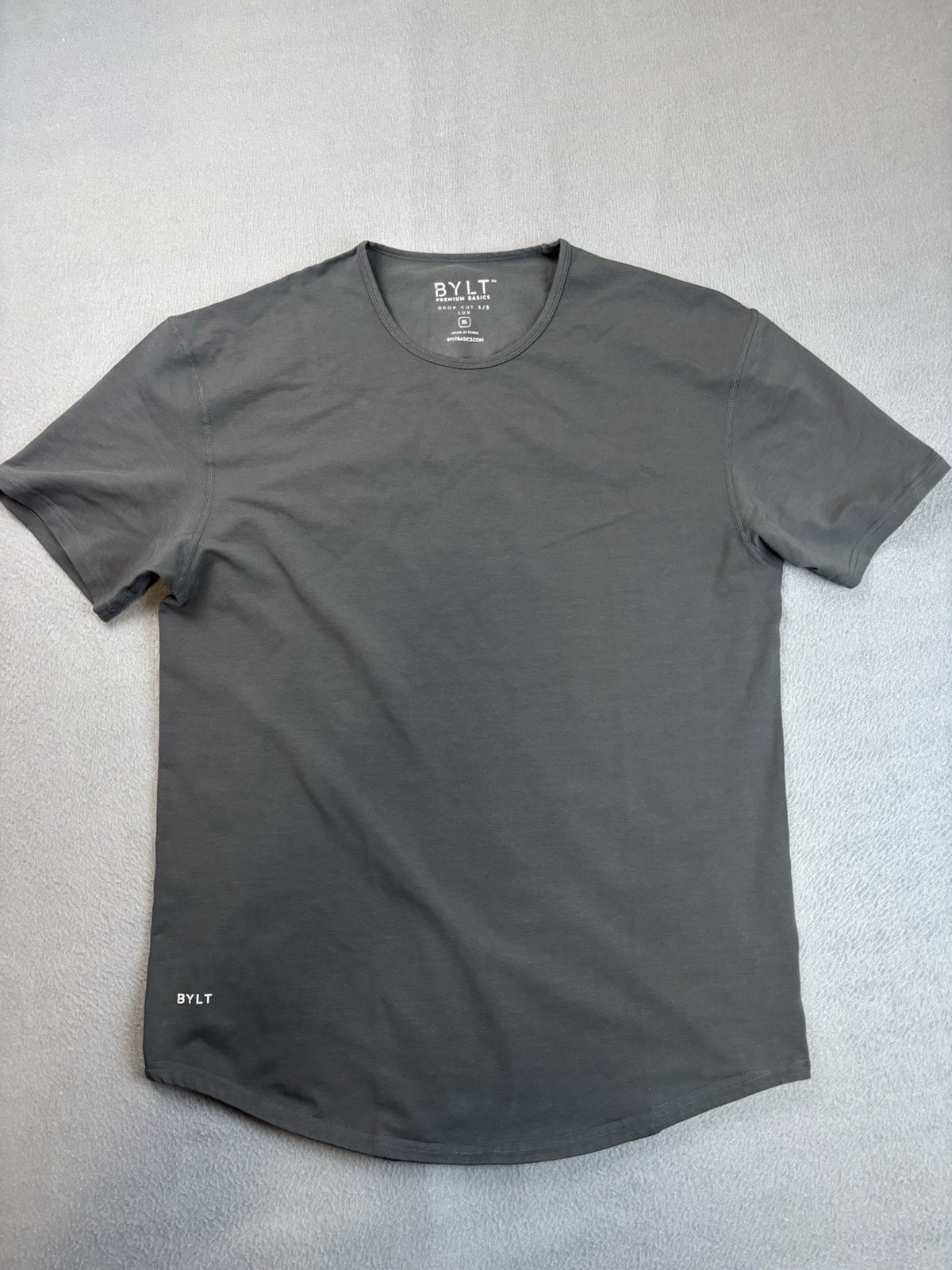 BYLT Drop Cut Lux Shirt Mens XL Gray Curved Hem Crewneck Performance Tee Stretch