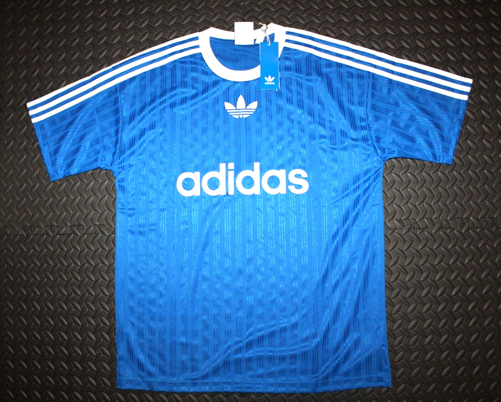 NEW MEN'S ADIDAS ORIGINALS TREFOIL POLY TEE SHIRT ~SIZE MEDIUM #IM9456 BLUEBIRD gallery